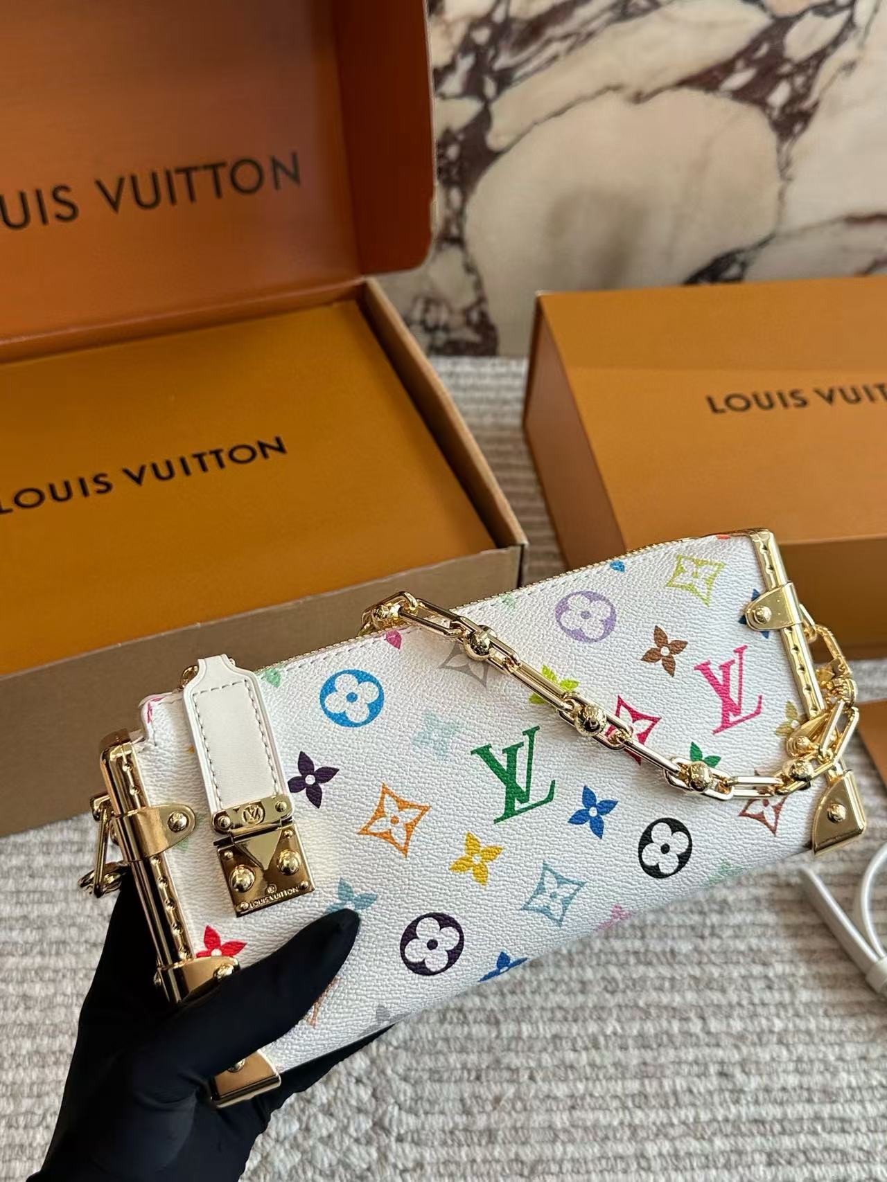 LV Side trunkチェーンバッグ【50％割引+送料無料】