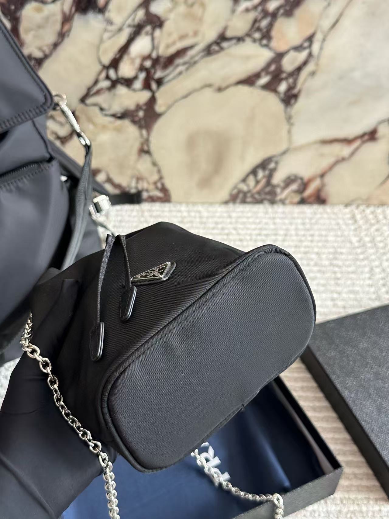 PR4DA チェーンキャンバスバケットトートバッグ【50％割引+送料無料】