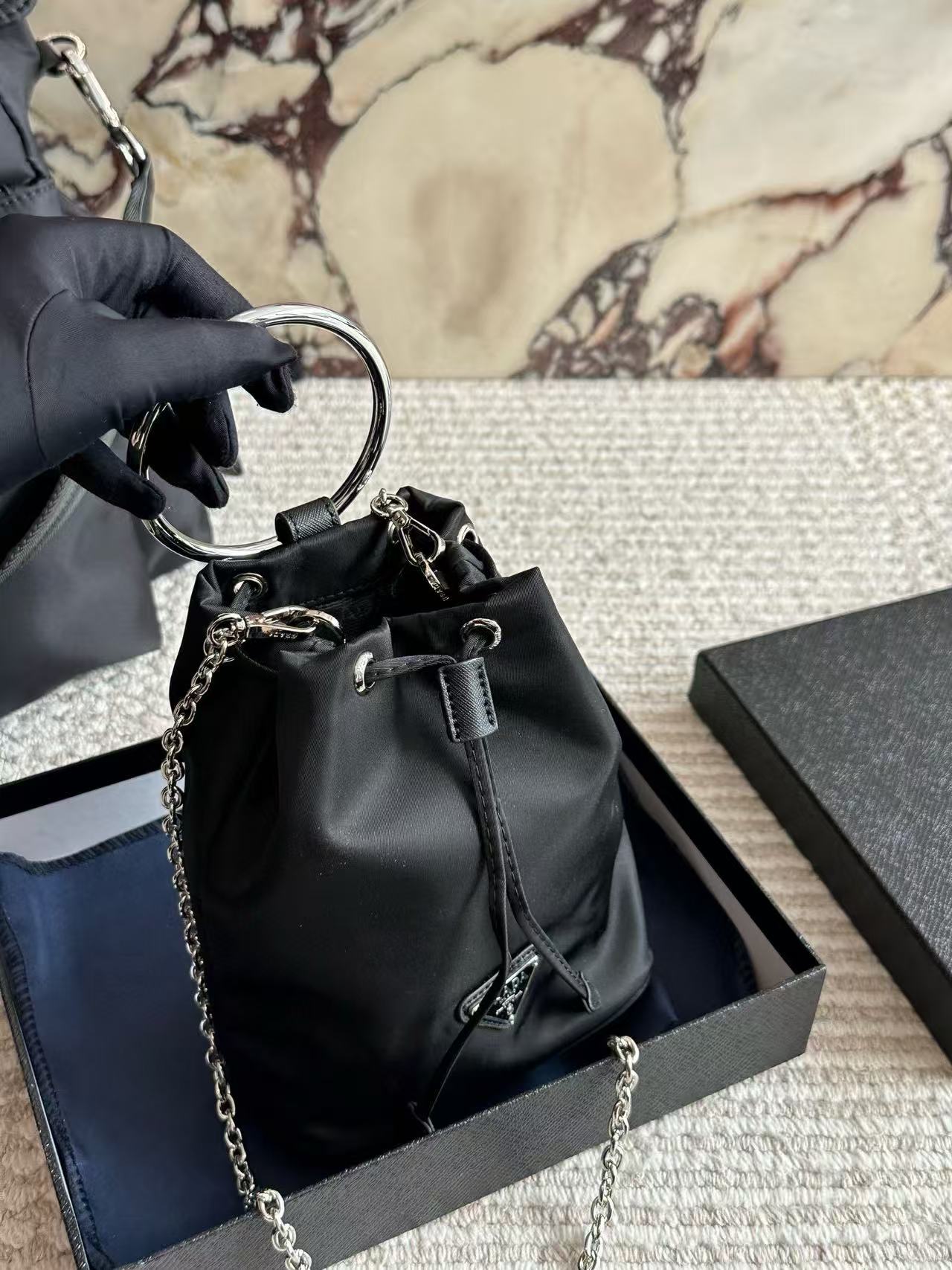 PR4DA チェーンキャンバスバケットトートバッグ【50％割引+送料無料】