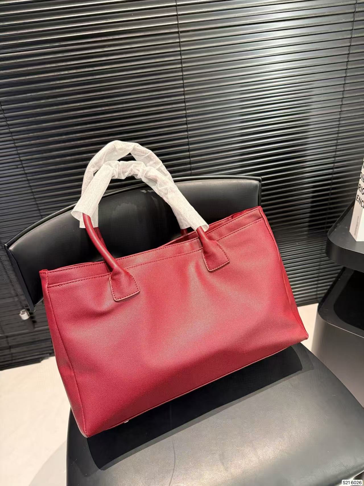 CHANE1 シンプルレザーハンドバッグ【50％割引+送料無料】