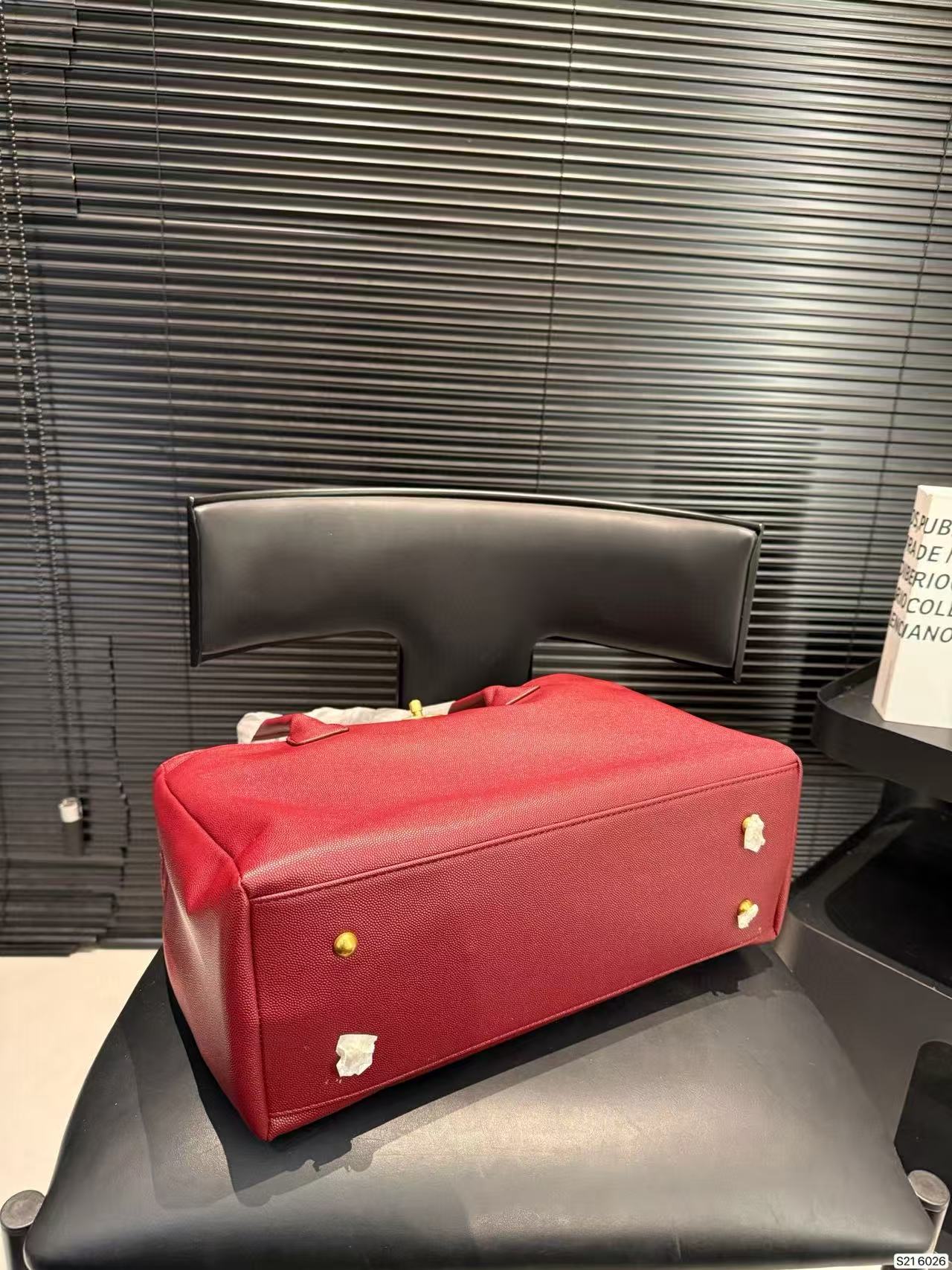 CHANE1 シンプルレザーハンドバッグ【50％割引+送料無料】