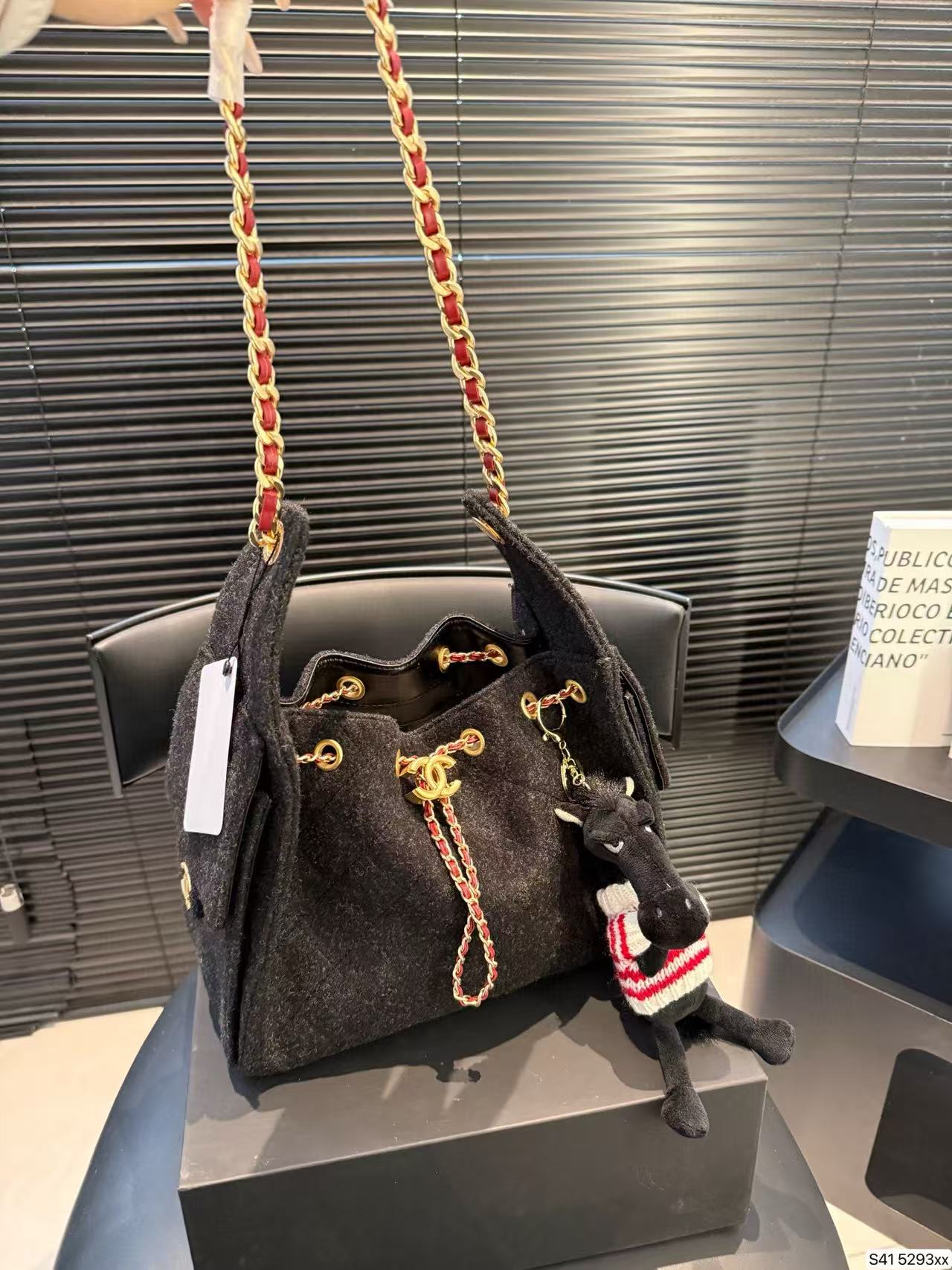 CHANE1 チェーントートバッグ【50％割引+送料無料】