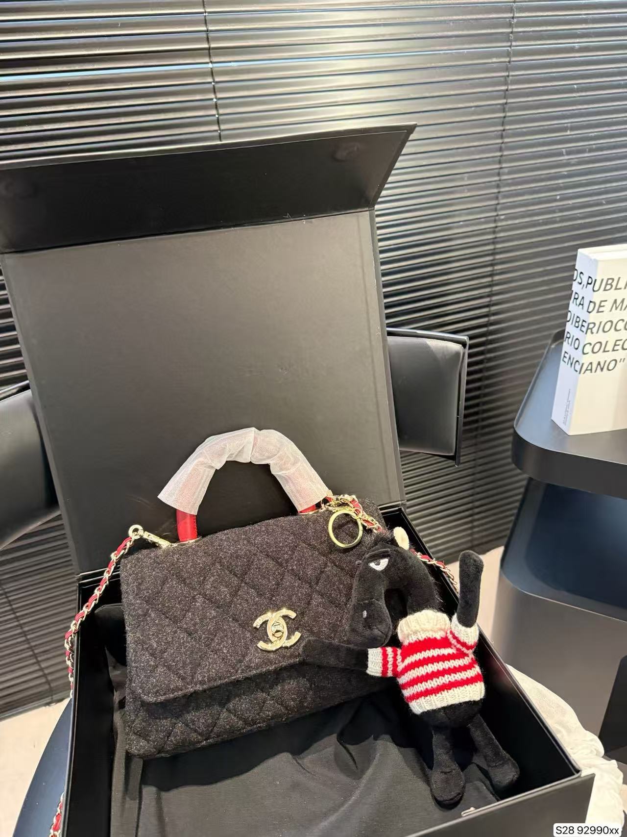 CHANE1 ウールチェーンハンドバッグ【50％割引+送料無料】