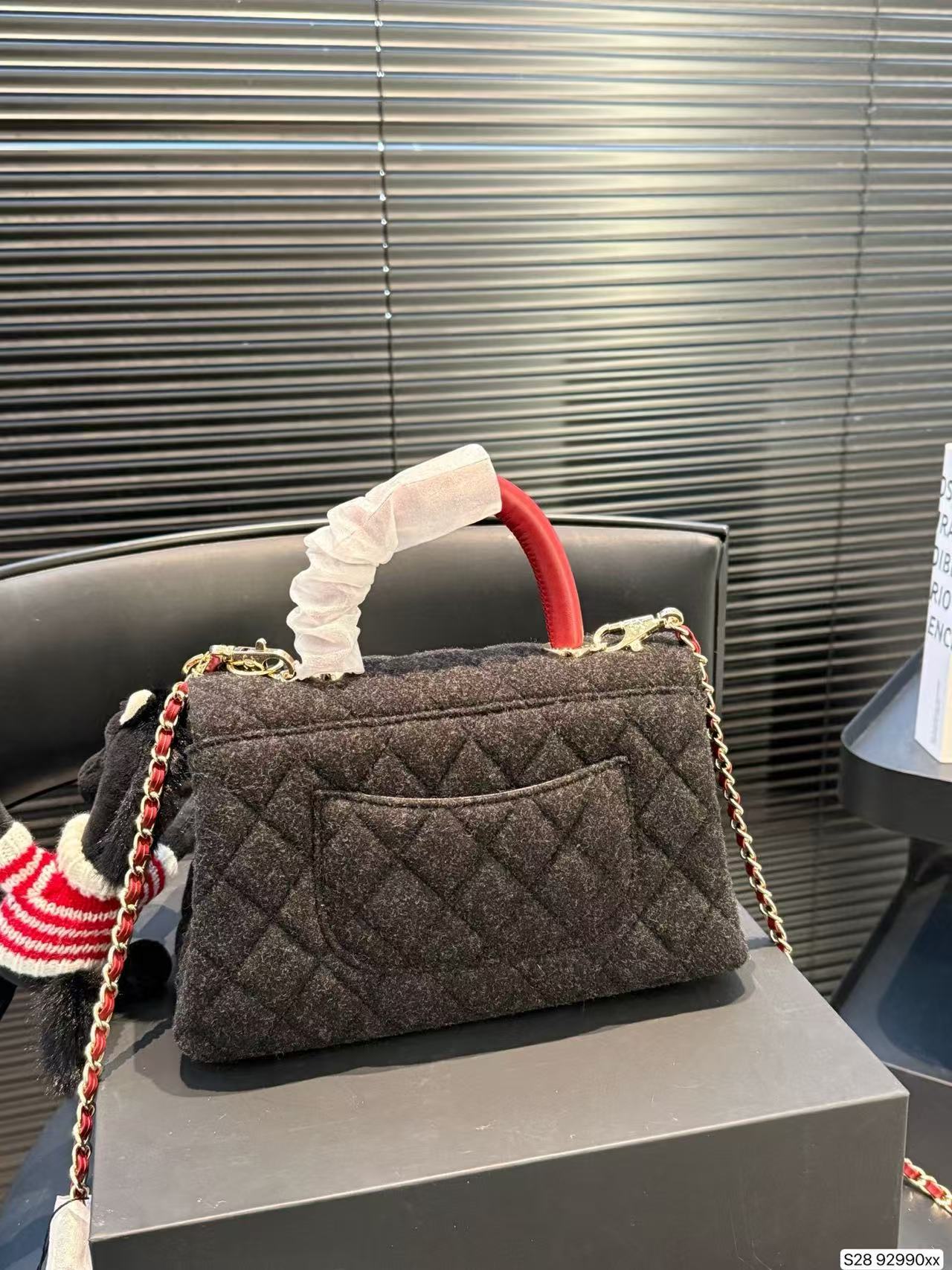 CHANE1 ウールチェーンハンドバッグ【50％割引+送料無料】