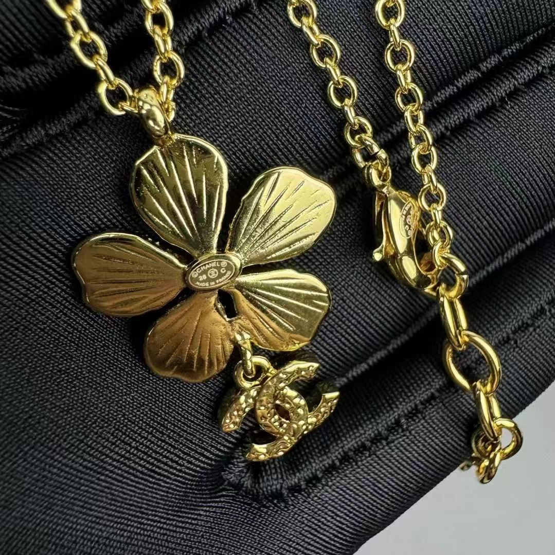 CHANE1 フラワー ダブルC ダイヤモンドネックレス【50％割引+送料無料】