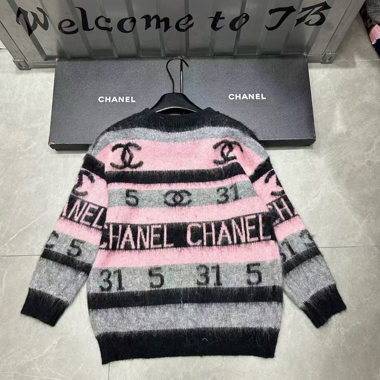 CHANE1 ダブルCロゴ入りカシミアセーター【50％割引+送料無料】