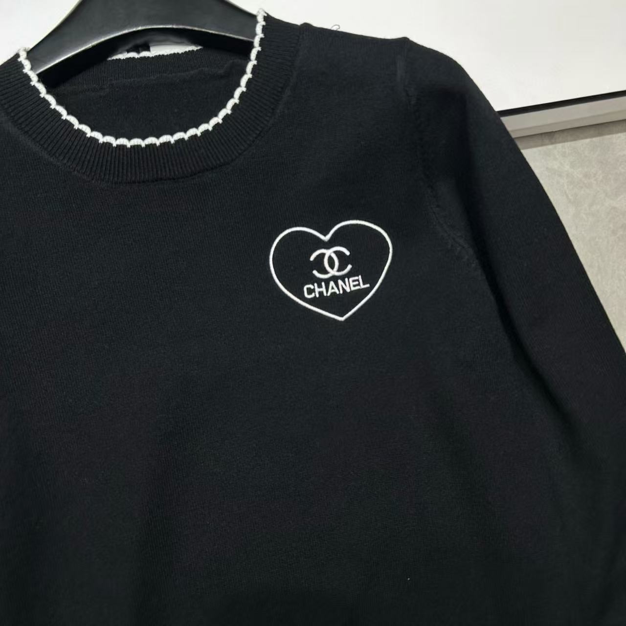 CHANE1 ダブルCハートウールセーター【50％割引+送料無料】