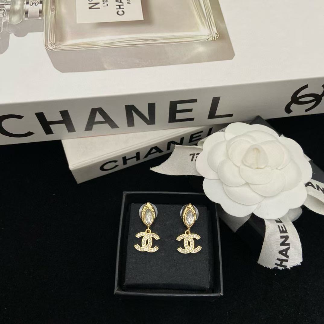 CHANE1 ダブルC ダイヤモンド イヤリング + ブレスレット + ネックレス 3点セット【50％割引+送料無料】