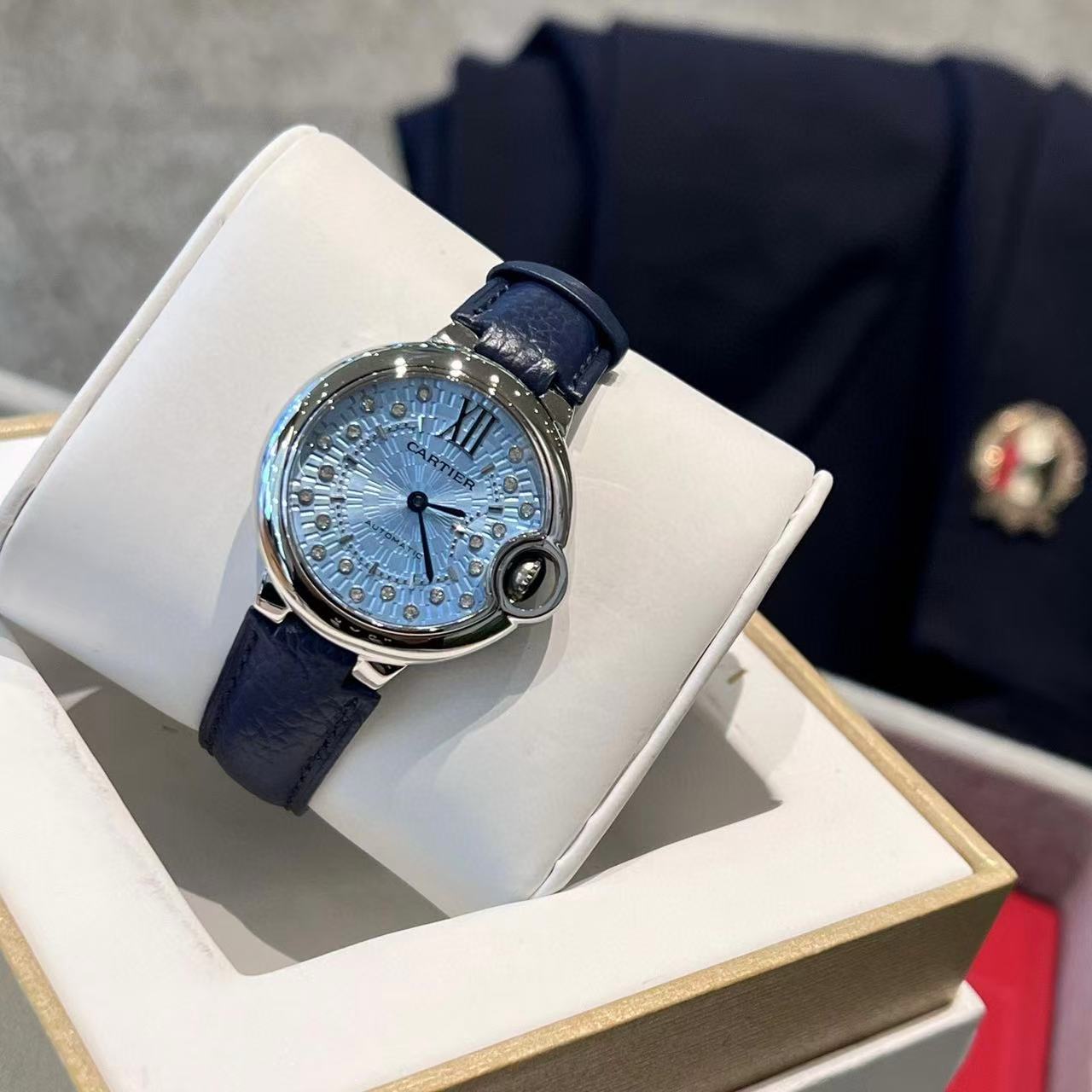 CART1ER バロンブルー レザーストラップ レディースウォッチ【50％割引+送料無料】