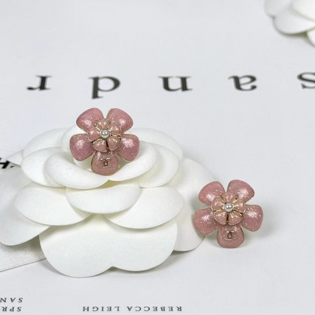 CHANE1 フラワーパールスタッドピアス【50％割引+送料無料】