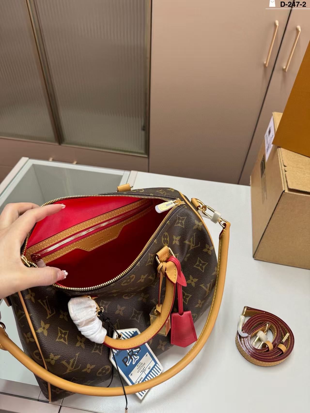 LVプリントハンドバッグ【50％割引+送料無料】