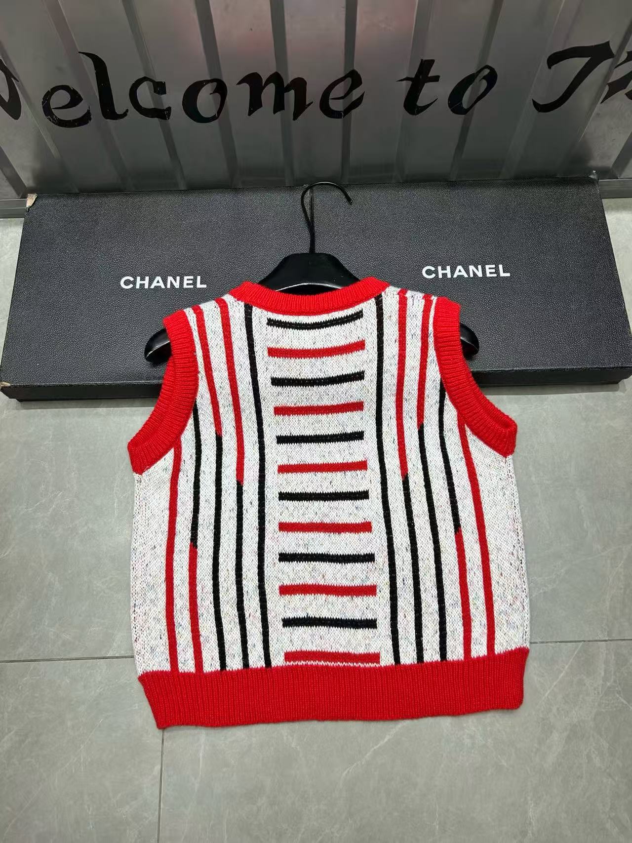 M1UM1U ストライプウールベスト【50％割引+送料無料】