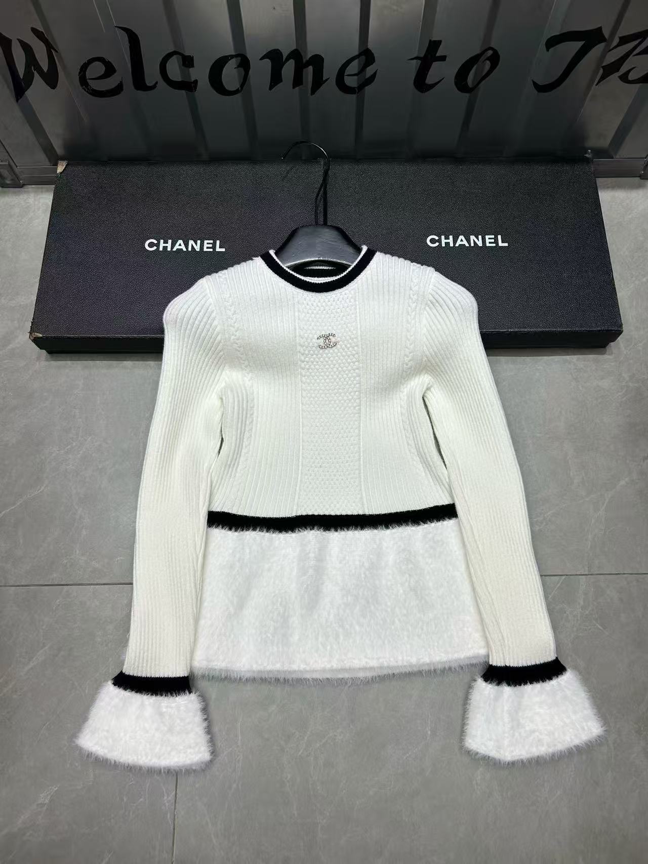 CHANE1 ダブルCヘムミンクファーセーター【50％割引+送料無料】