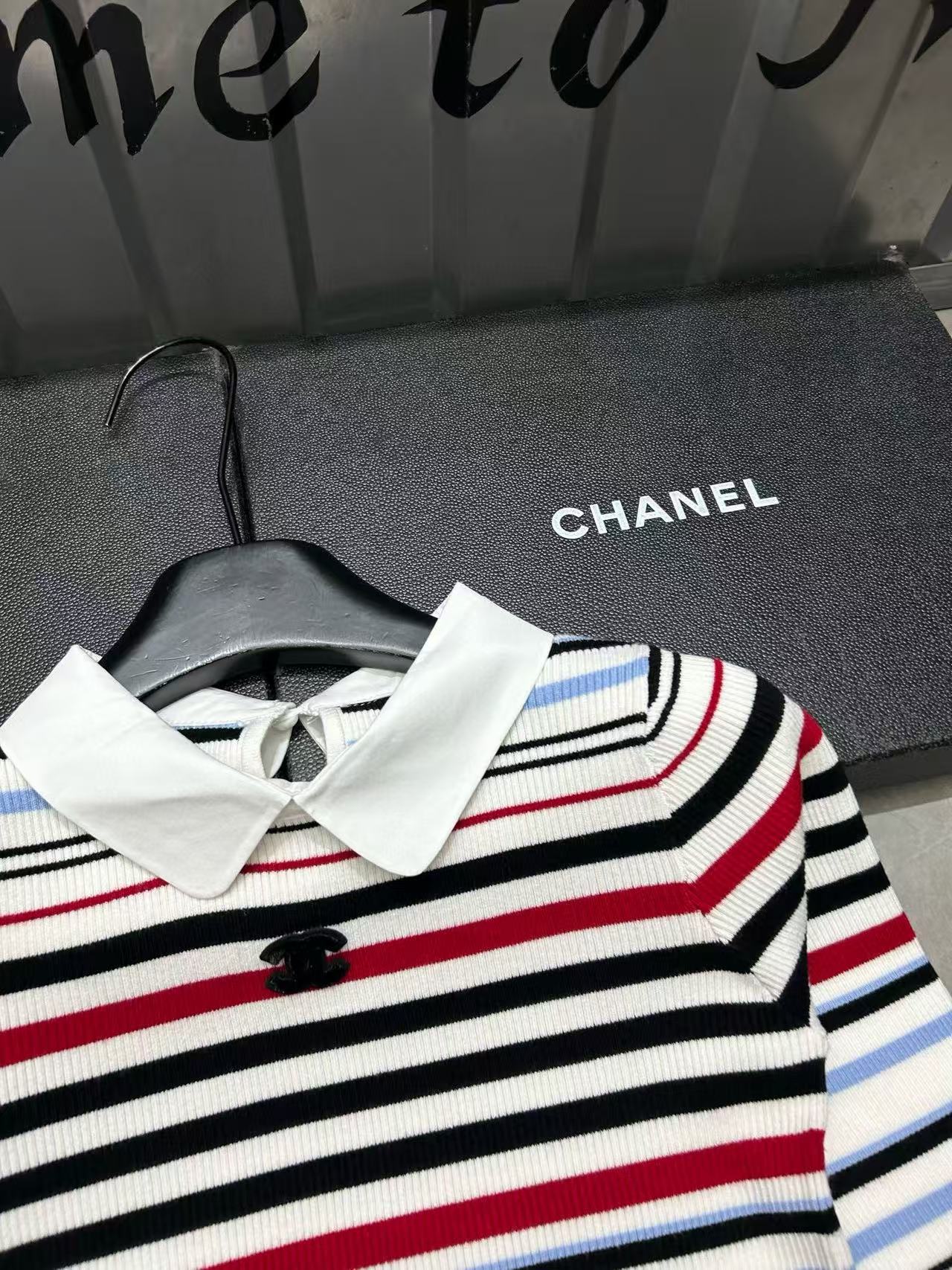 CHANE1 ダブルCネック ストライプセーター【50％割引+送料無料】