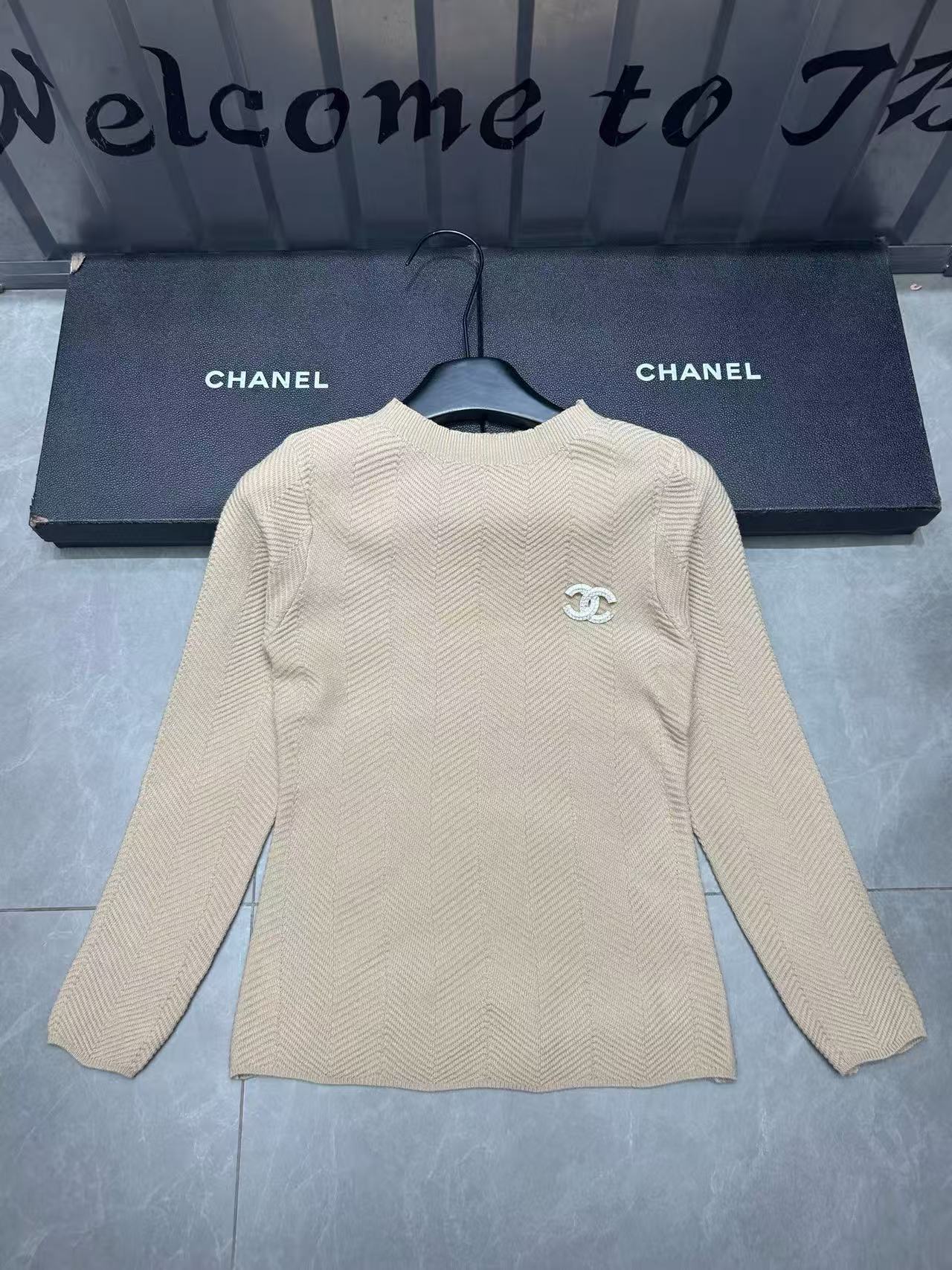 CHANE1 ダブルC セーター（ブローチ付き）【50％割引+送料無料】