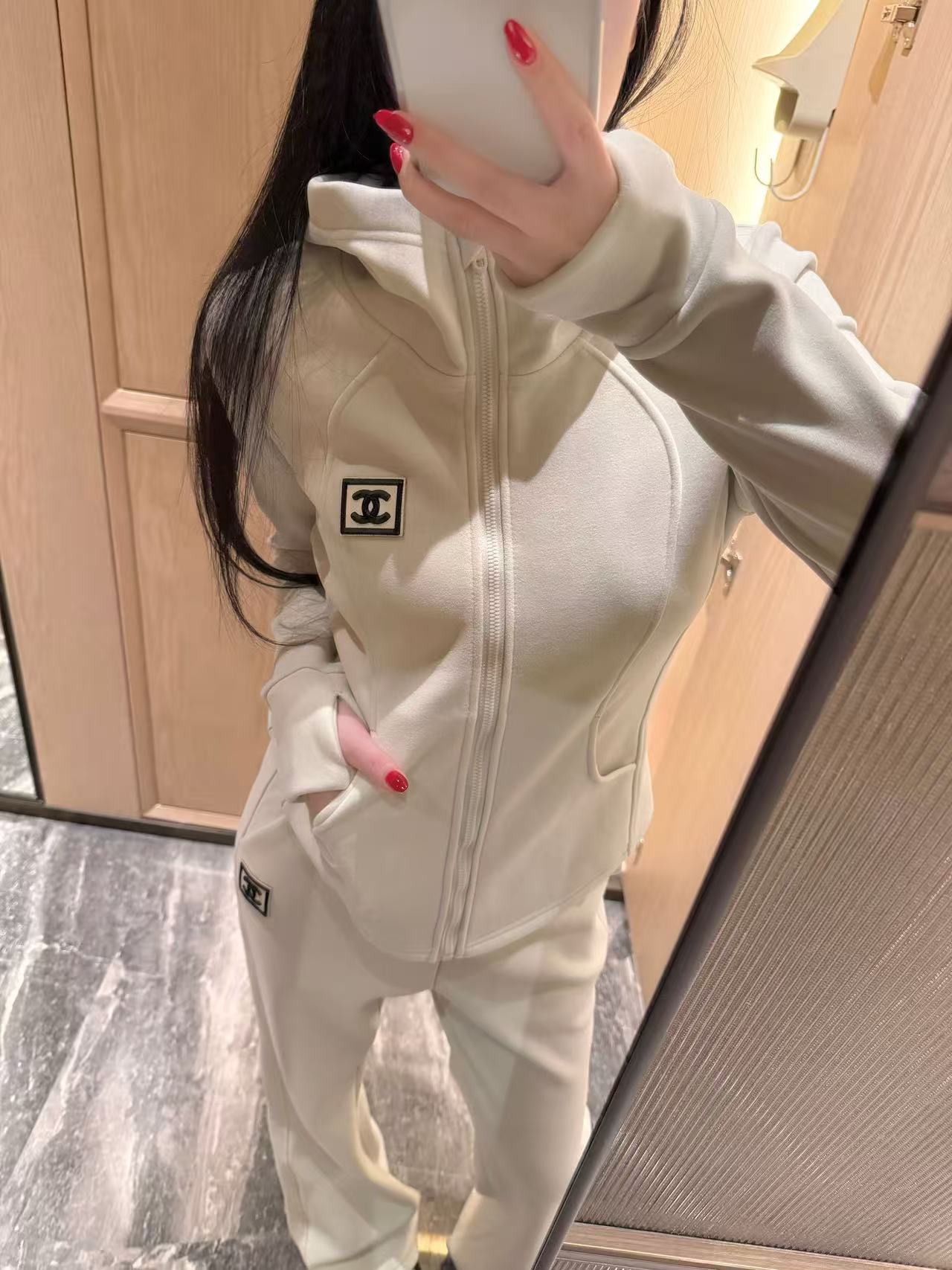 CHANE1 フード付きジップアップジャケット+パンツ ツーピースセット【50％割引+送料無料】