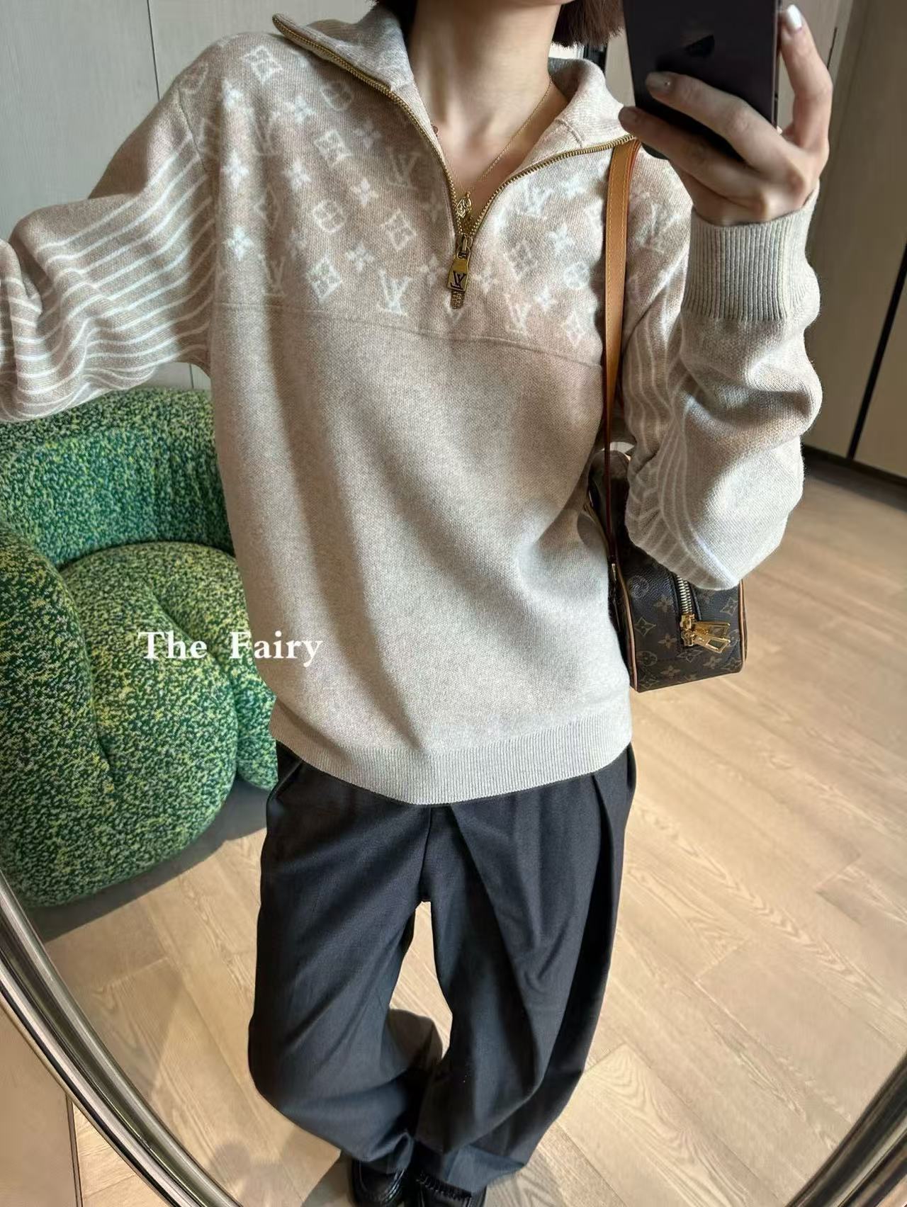 LVプリント ハーフジップ セーター【50％割引+送料無料】