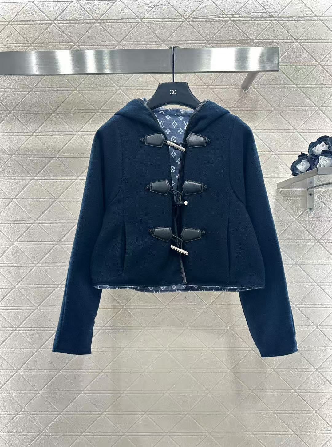 LVフード付きウールコート+スカートのツーピースセット【50％割引+送料無料】