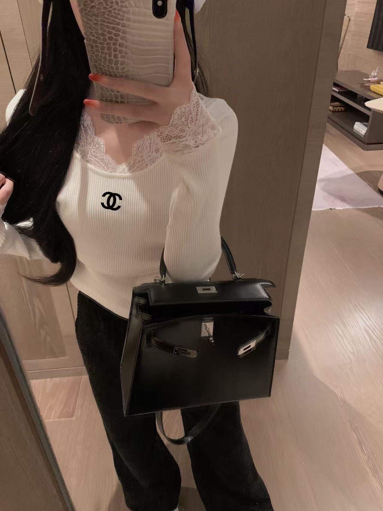 CHANE1 ダブルC レース Vネック ウールTシャツ【50％割引+送料無料】