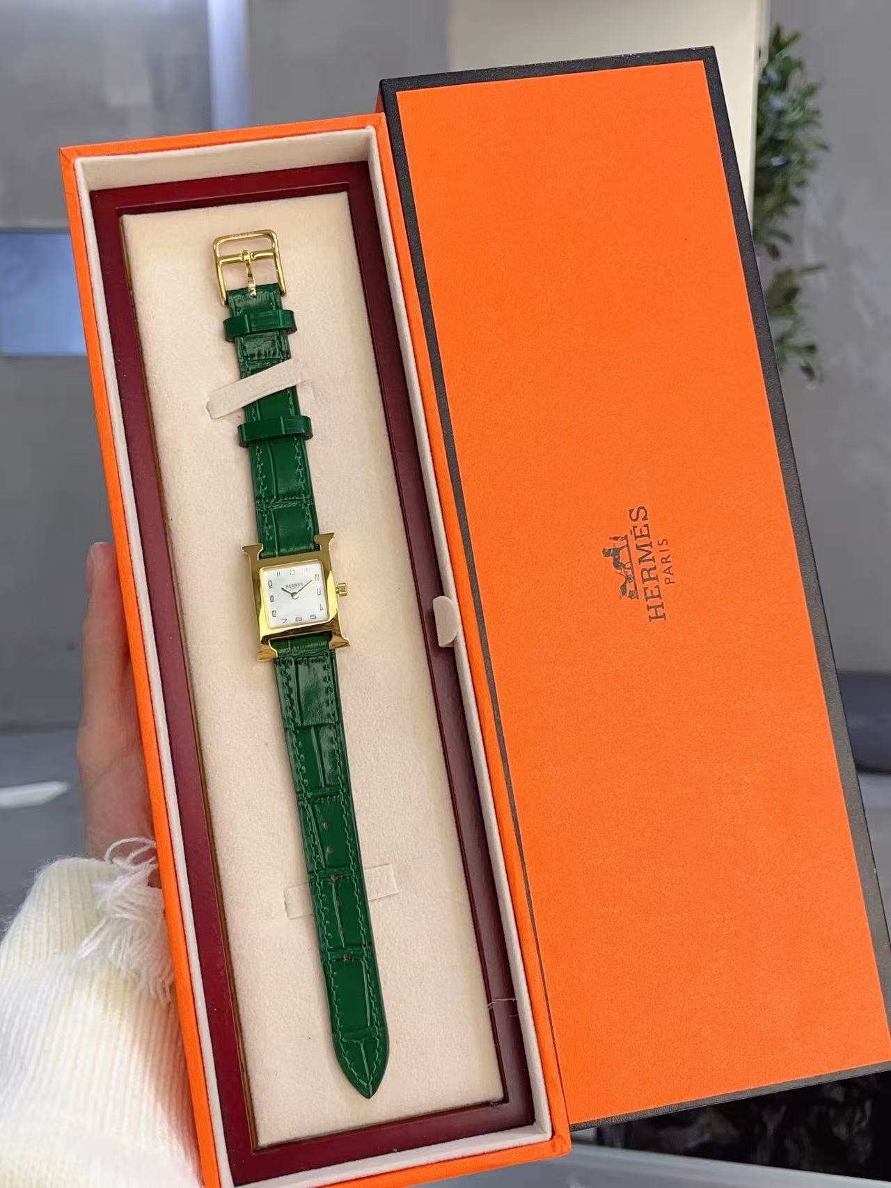 HERME5 高品質Hレザーストラップレディース腕時計【50％割引+送料無料】