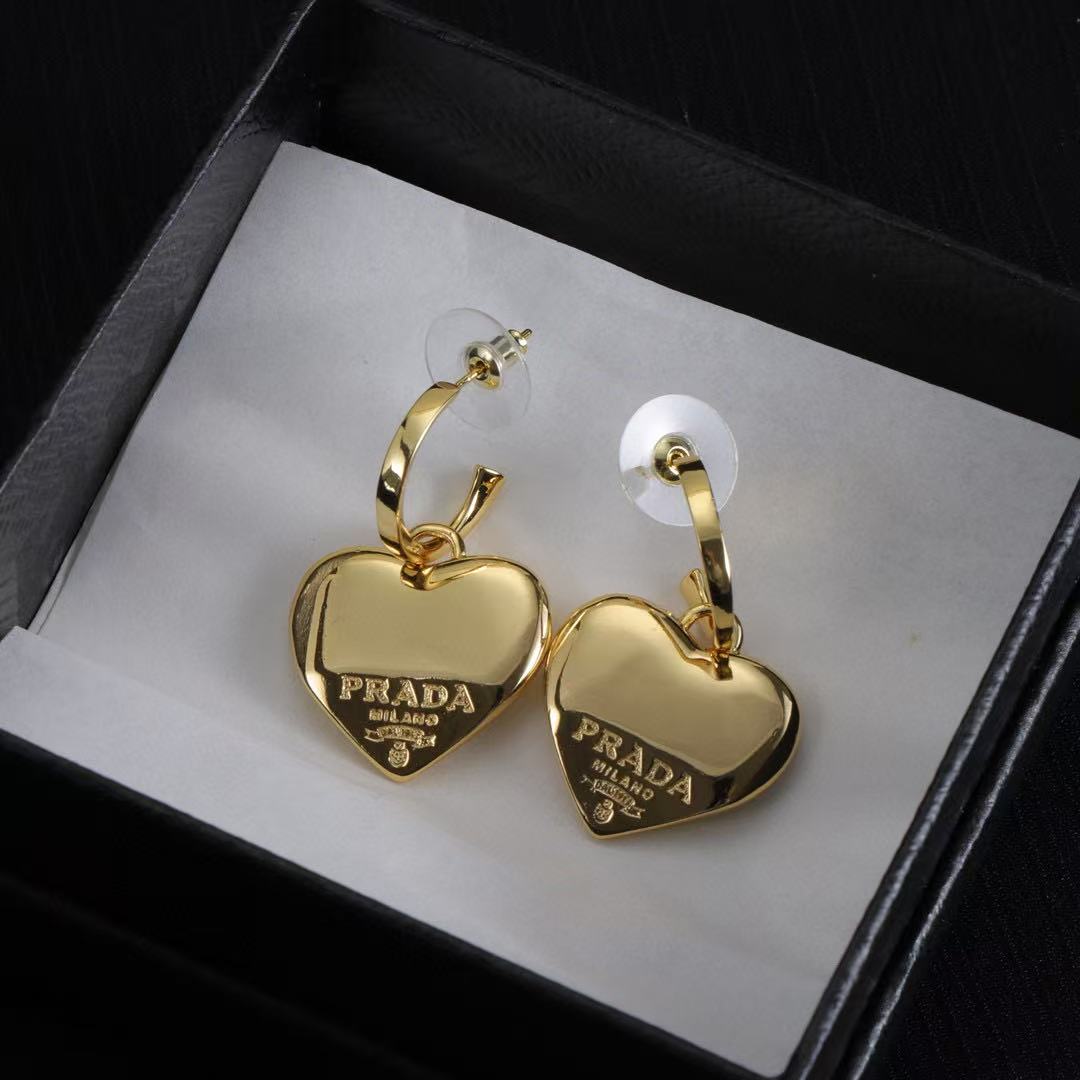 PR4DA ハート型レターイヤリング【50％割引+送料無料】