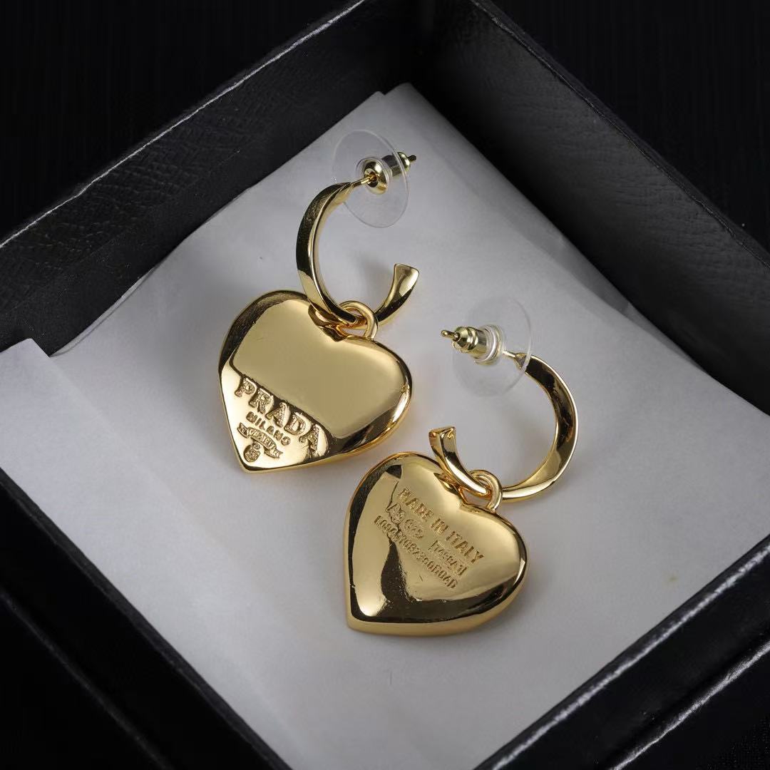 PR4DA ハート型レターイヤリング【50％割引+送料無料】