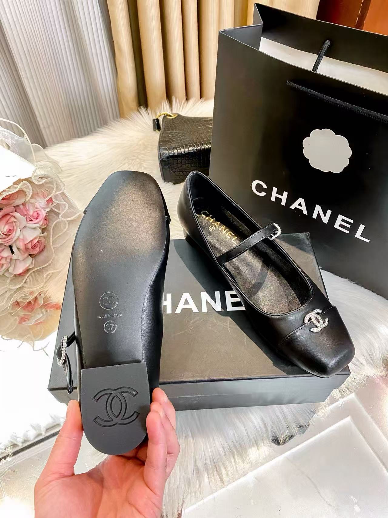 CHANE1 ダブルC カラーブロック フラットシューズ【50％割引+送料無料】