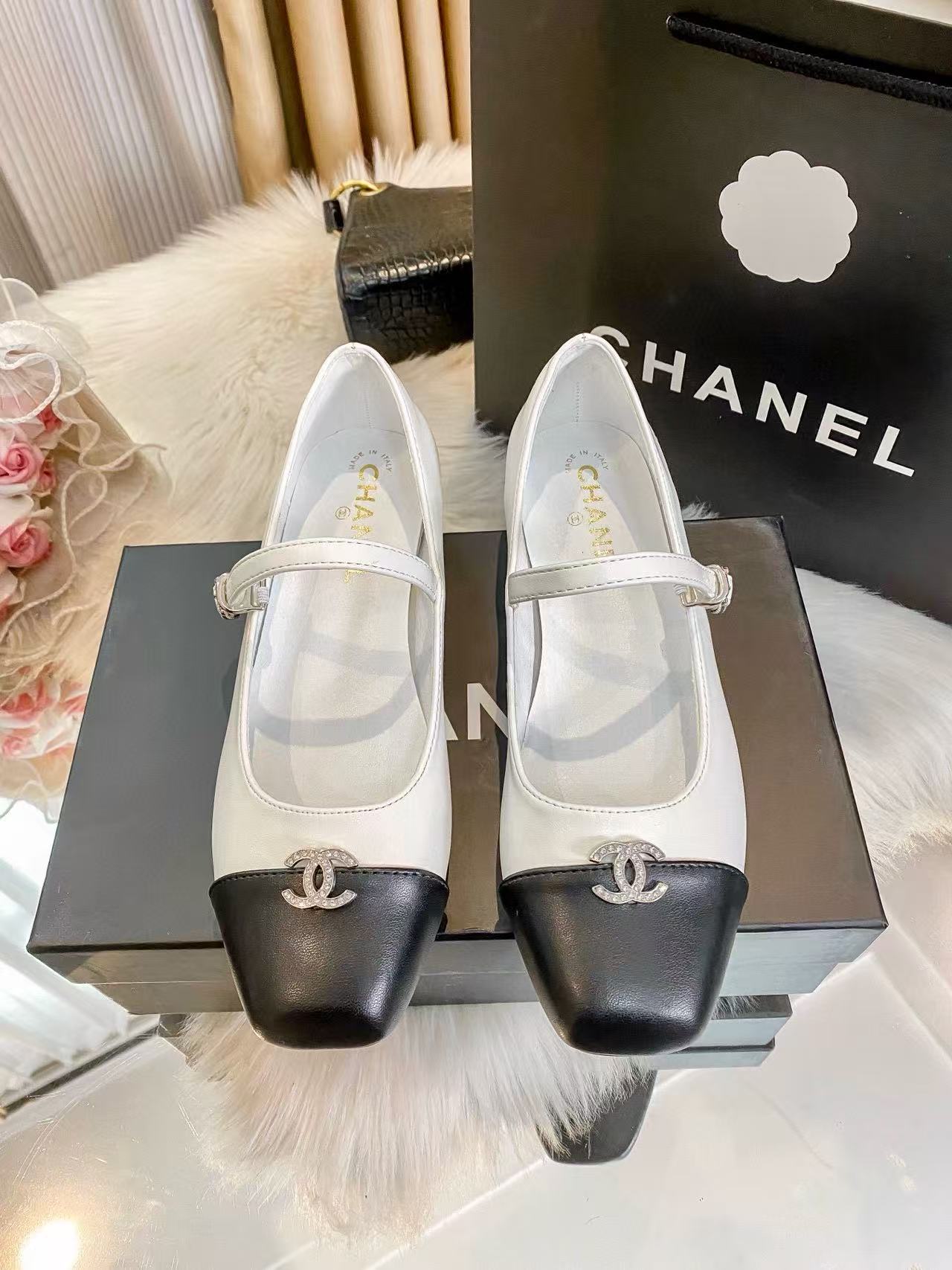 CHANE1 ダブルC カラーブロック フラットシューズ【50％割引+送料無料】