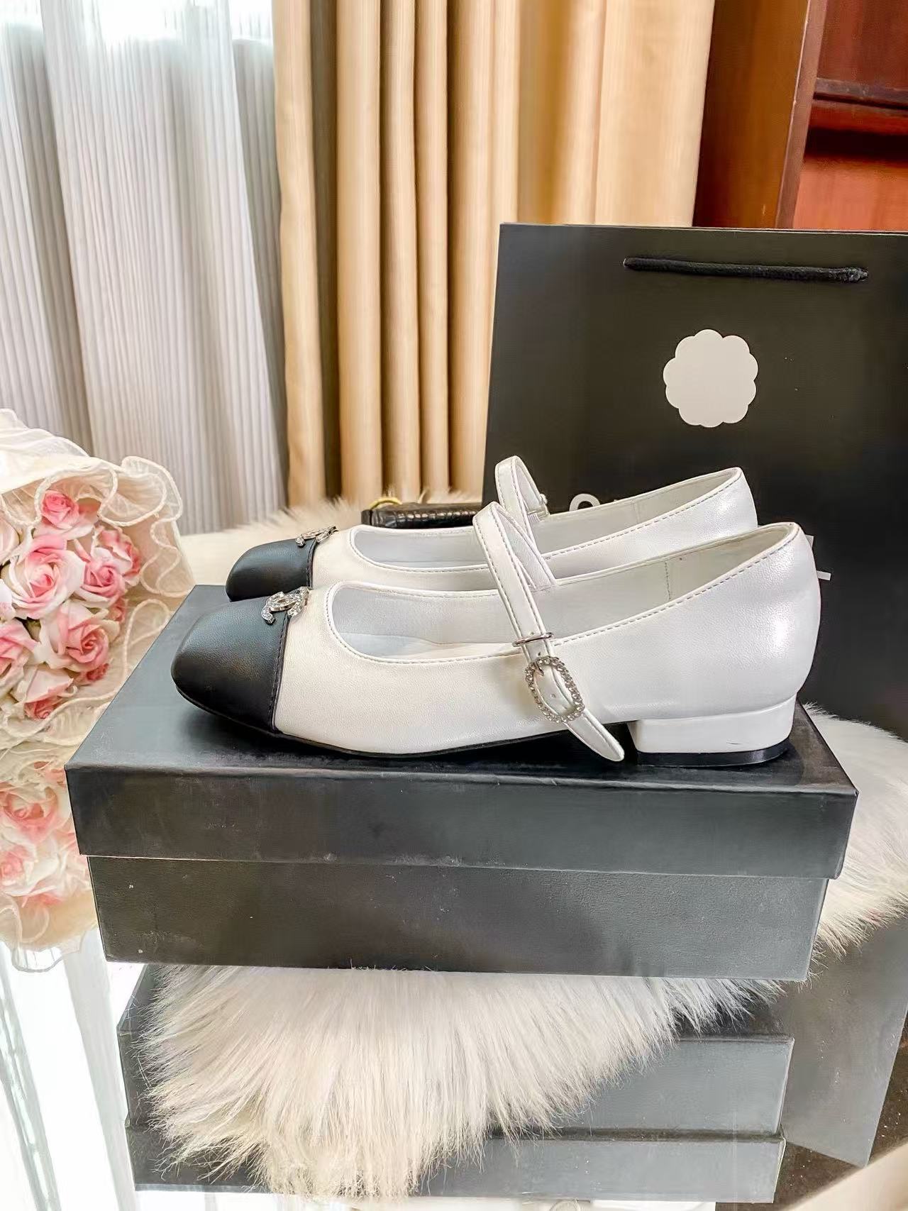 CHANE1 ダブルC カラーブロック フラットシューズ【50％割引+送料無料】