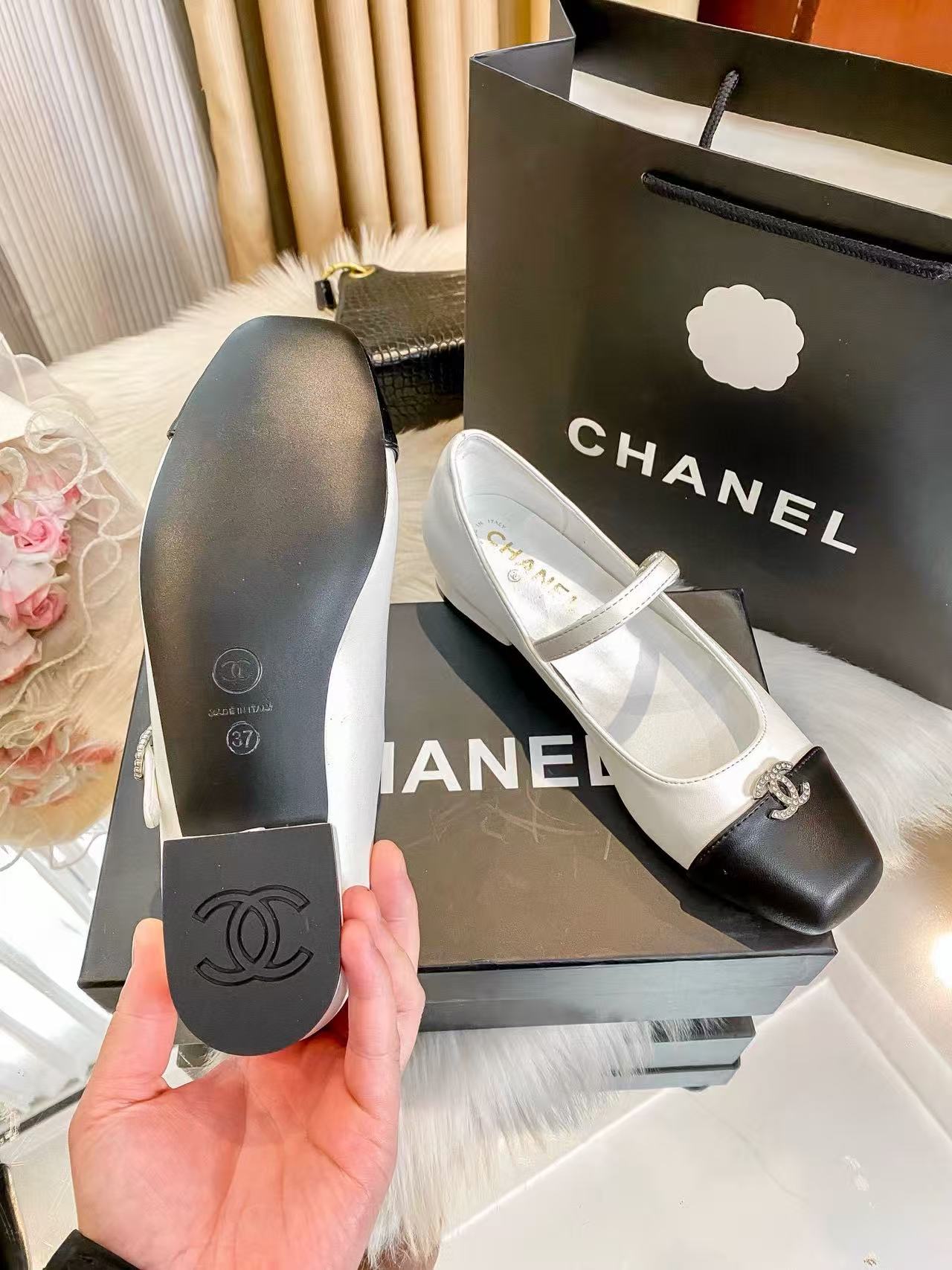 CHANE1 ダブルC カラーブロック フラットシューズ【50％割引+送料無料】