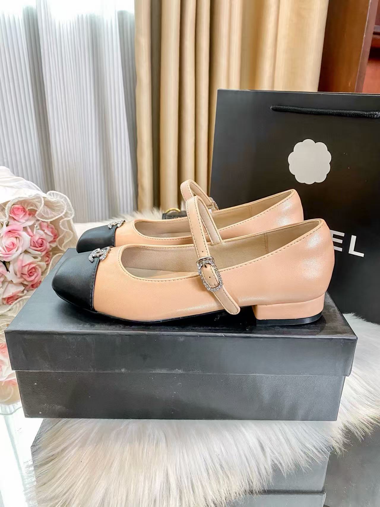 CHANE1 ダブルC カラーブロック フラットシューズ【50％割引+送料無料】