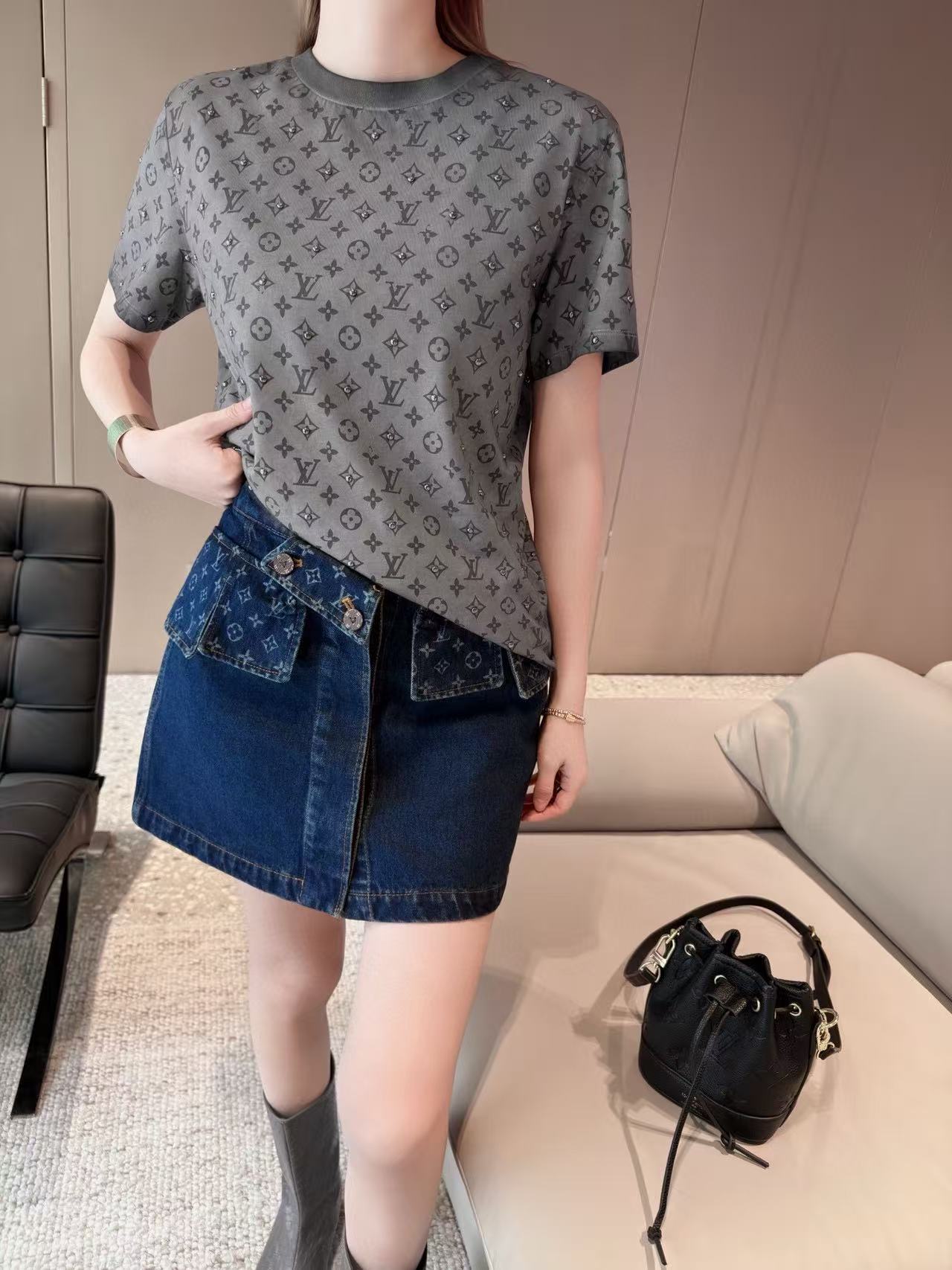 LVプリントTシャツ【50％割引+送料無料】