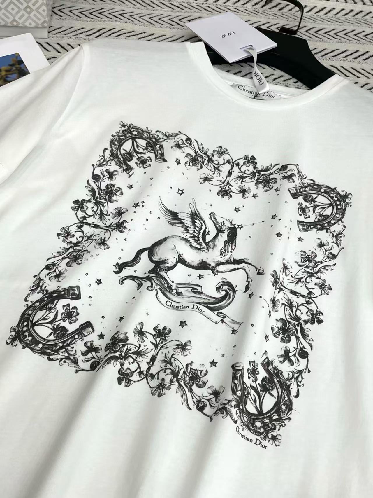 DIOR ポニープリント Tシャツ【50％割引+送料無料】