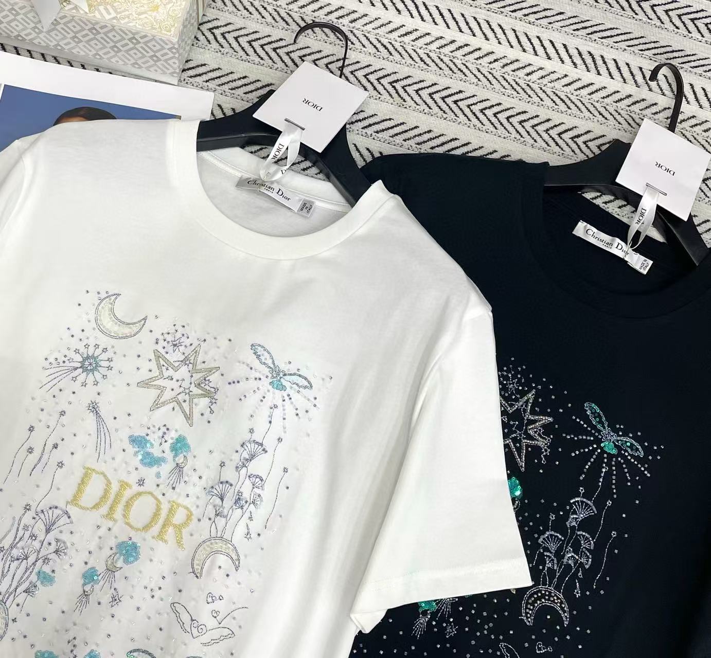 DIOR 五芒星ビーズバタフライレターTシャツ【50％割引+送料無料】