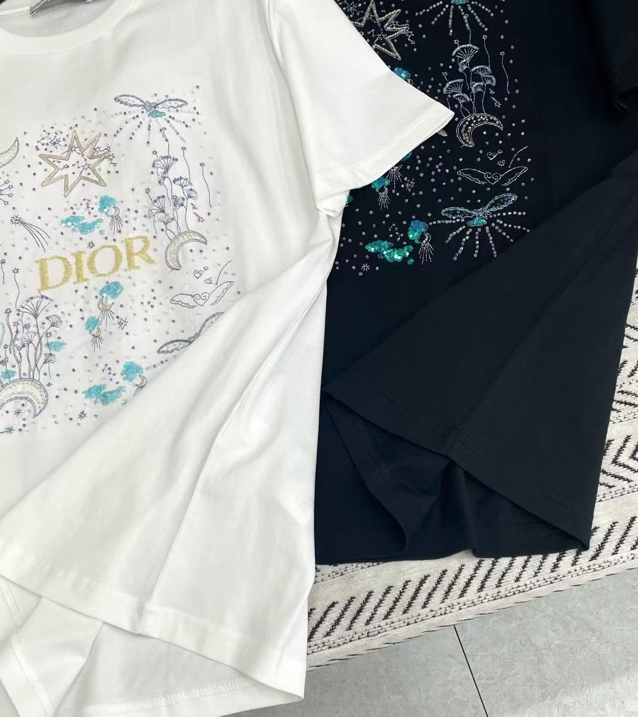 DIOR 五芒星ビーズバタフライレターTシャツ【50％割引+送料無料】