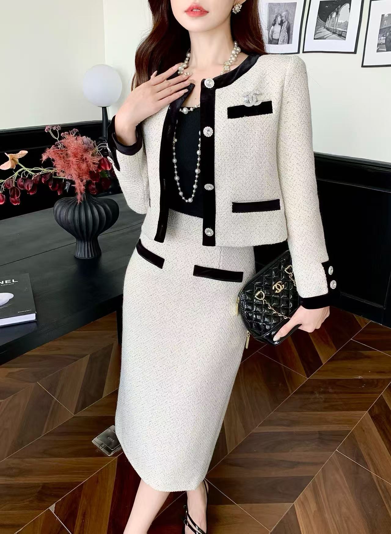 CHANE1 高品質ブローチジャケット+スカート ツーピースセット【50％割引+送料無料】