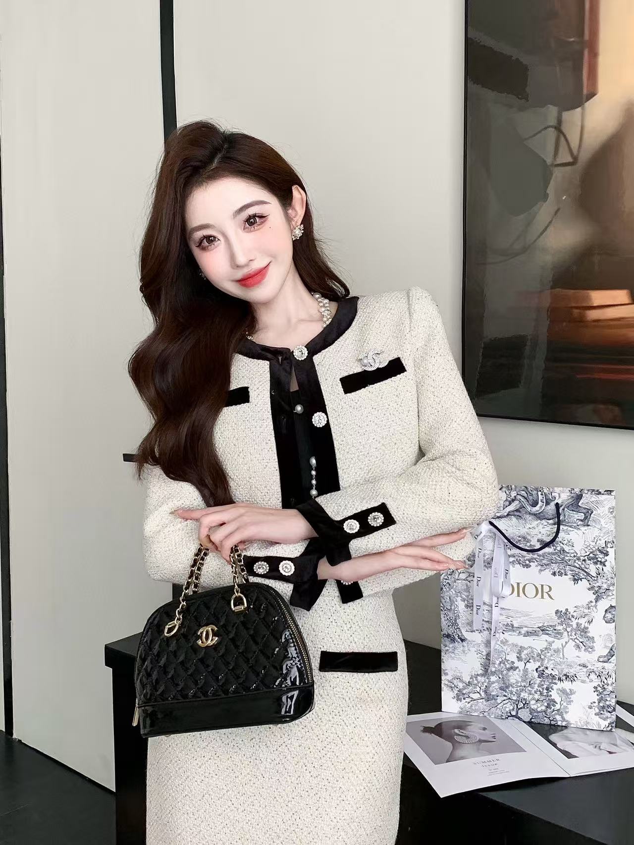 CHANE1 高品質ブローチジャケット+スカート ツーピースセット【50％割引+送料無料】