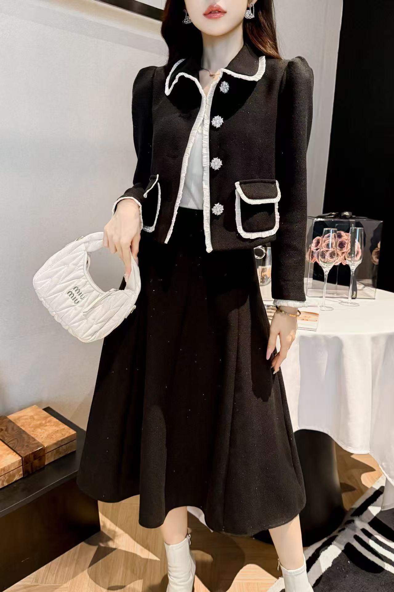 CHANE1 高品質ツーポケットジャケット+スカート ツーピースセット【50％割引+送料無料】