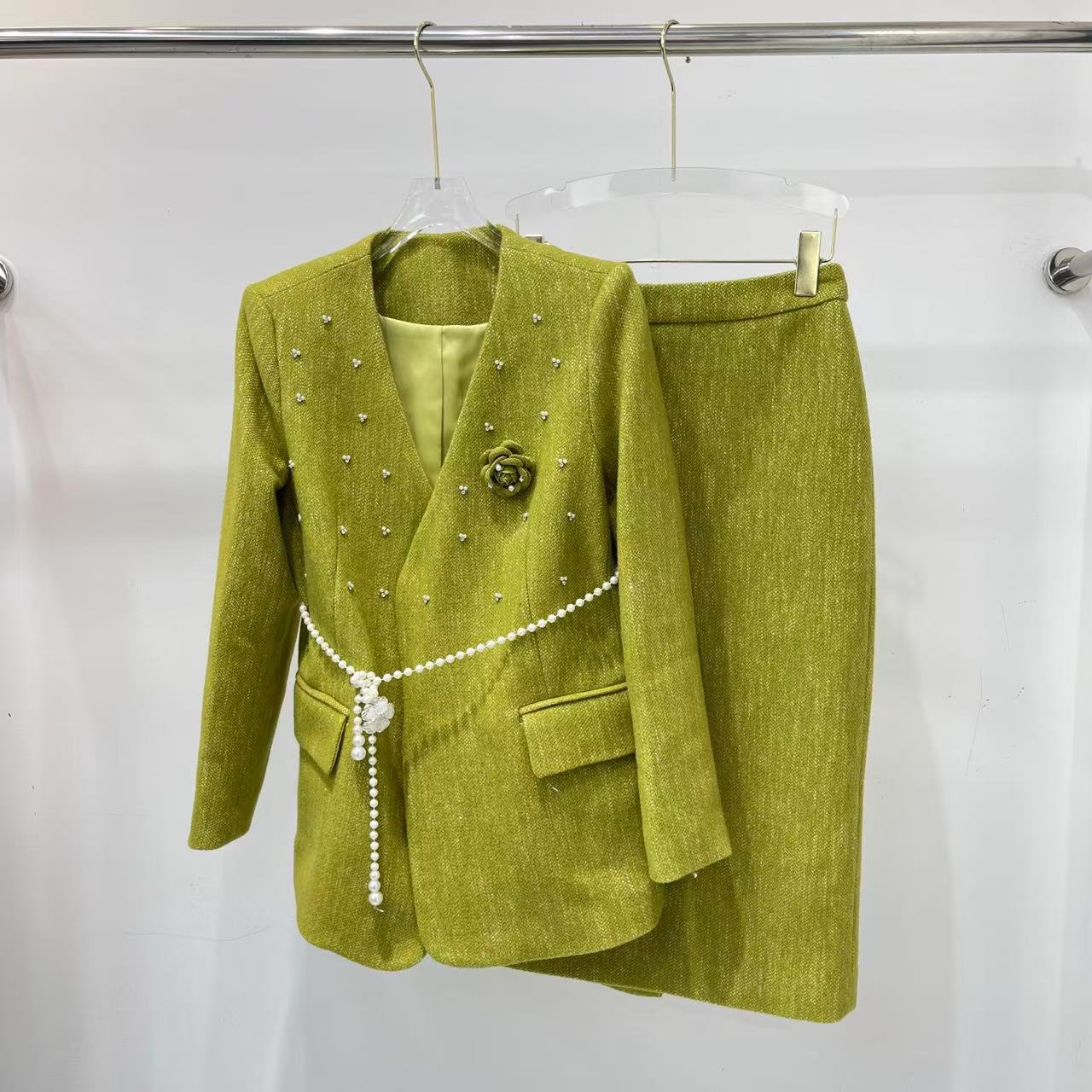 CHANE1 高品質ビーズブレザー+スカート ツーピースセット【50％割引+送料無料】