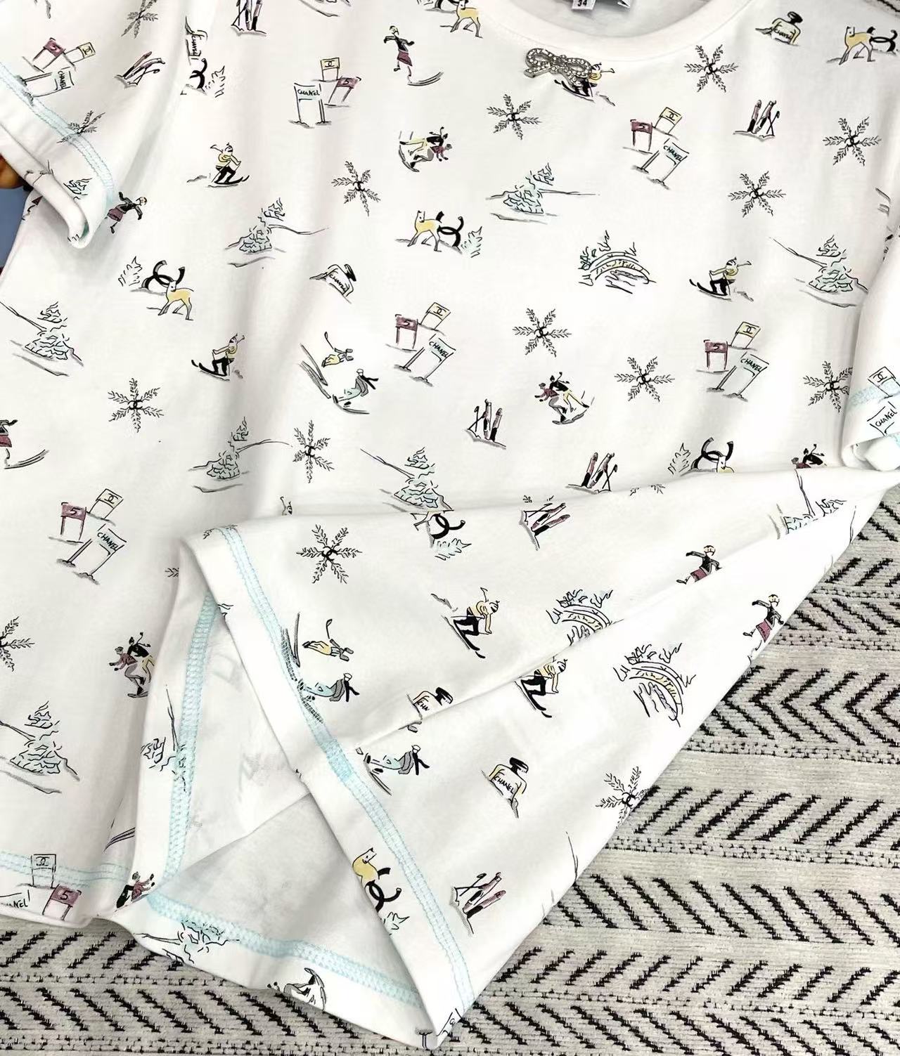 CHANE1 ダブルC ボウ スノーフレーク Tシャツ【50％割引+送料無料】