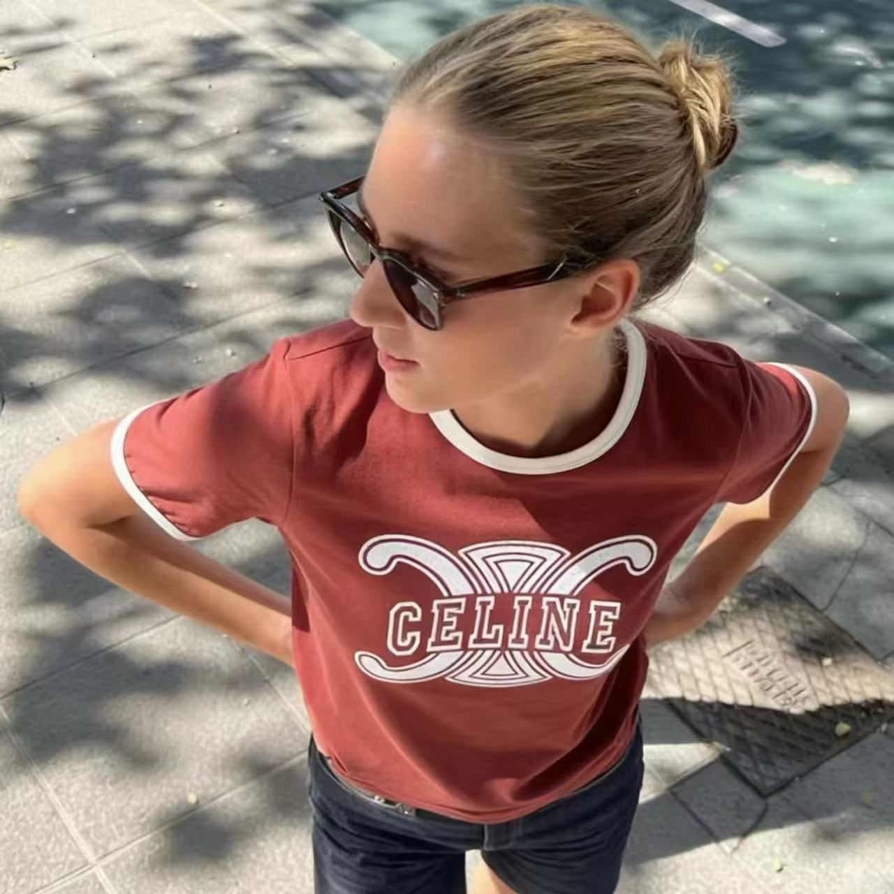 CEL1NE 凱旋門レターTシャツ【50％割引+送料無料】