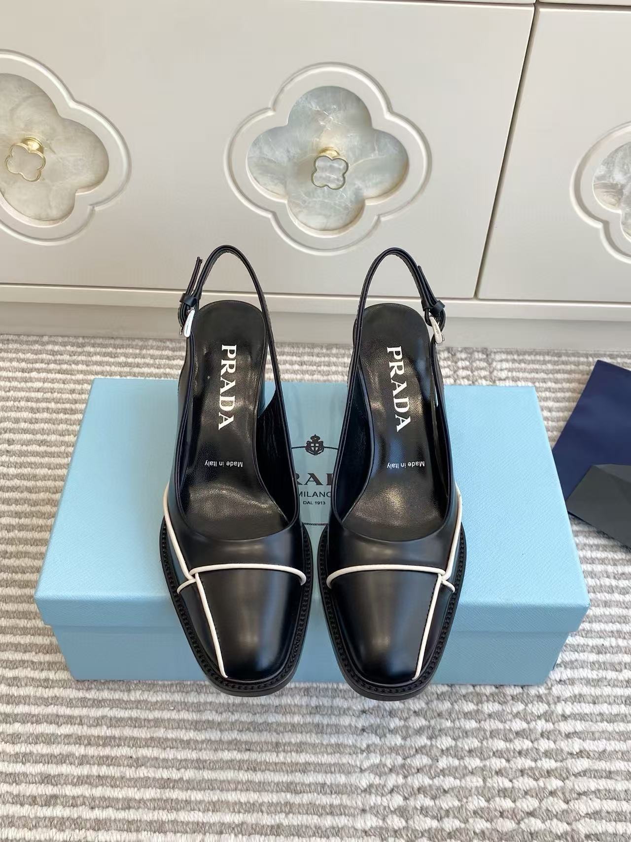 PR4DA 高品質 ブラック＆ホワイト カラーブロック ハイヒール【50％割引+送料無料】