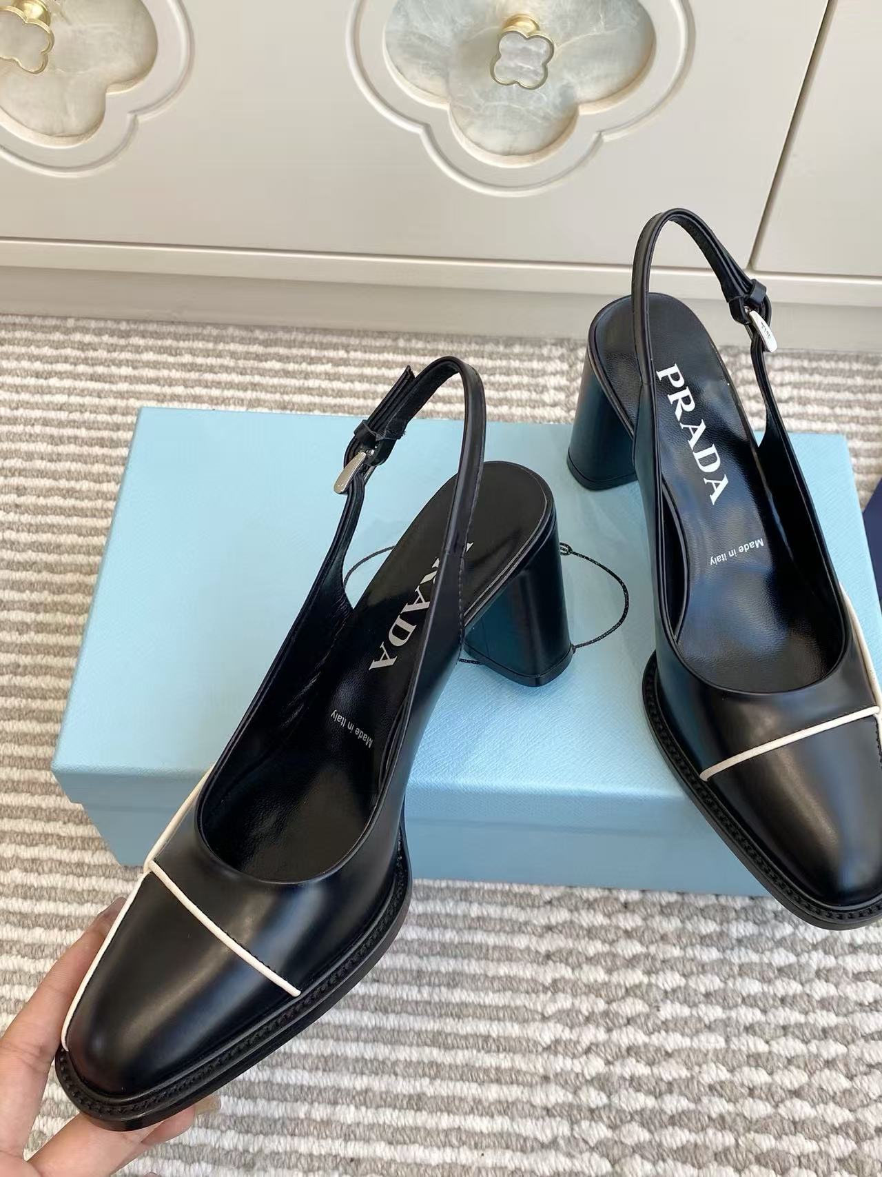 PR4DA 高品質 ブラック＆ホワイト カラーブロック ハイヒール【50％割引+送料無料】