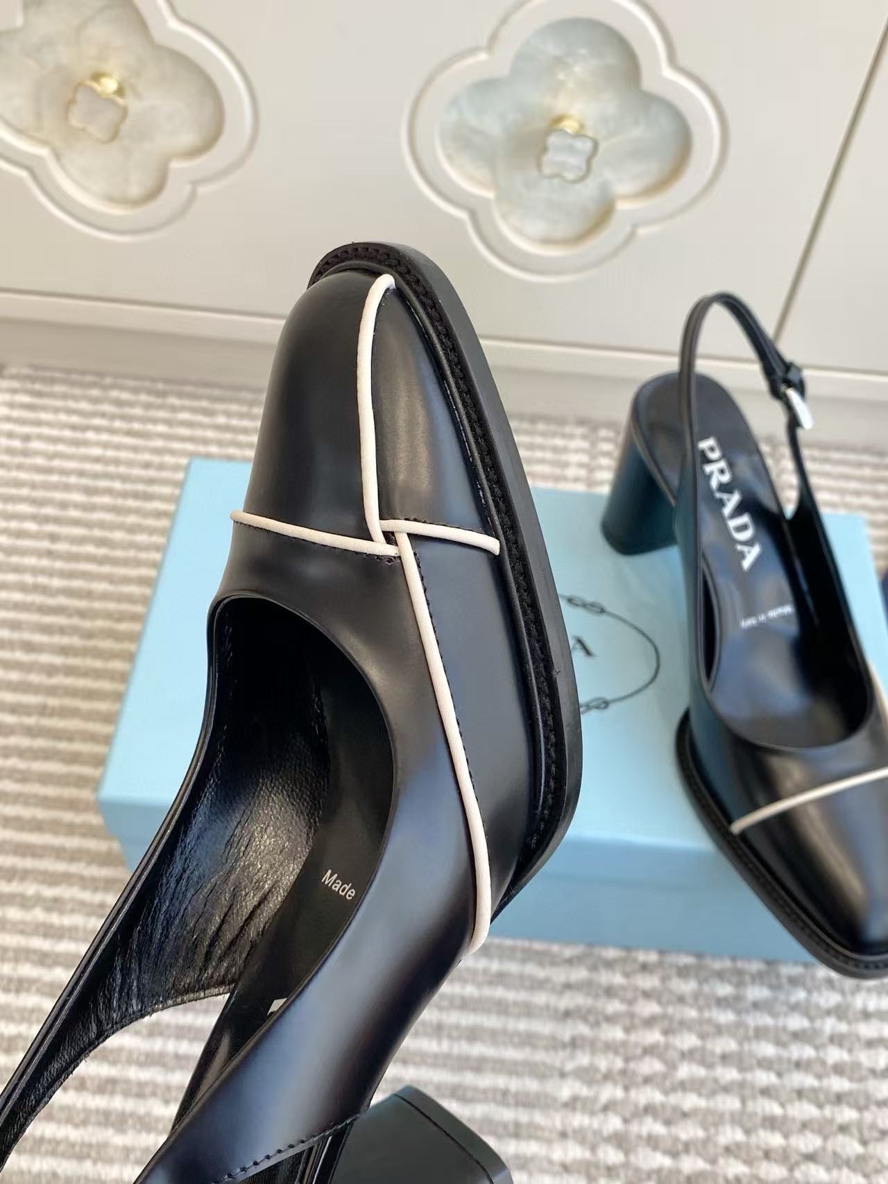 PR4DA 高品質 ブラック＆ホワイト カラーブロック ハイヒール【50％割引+送料無料】