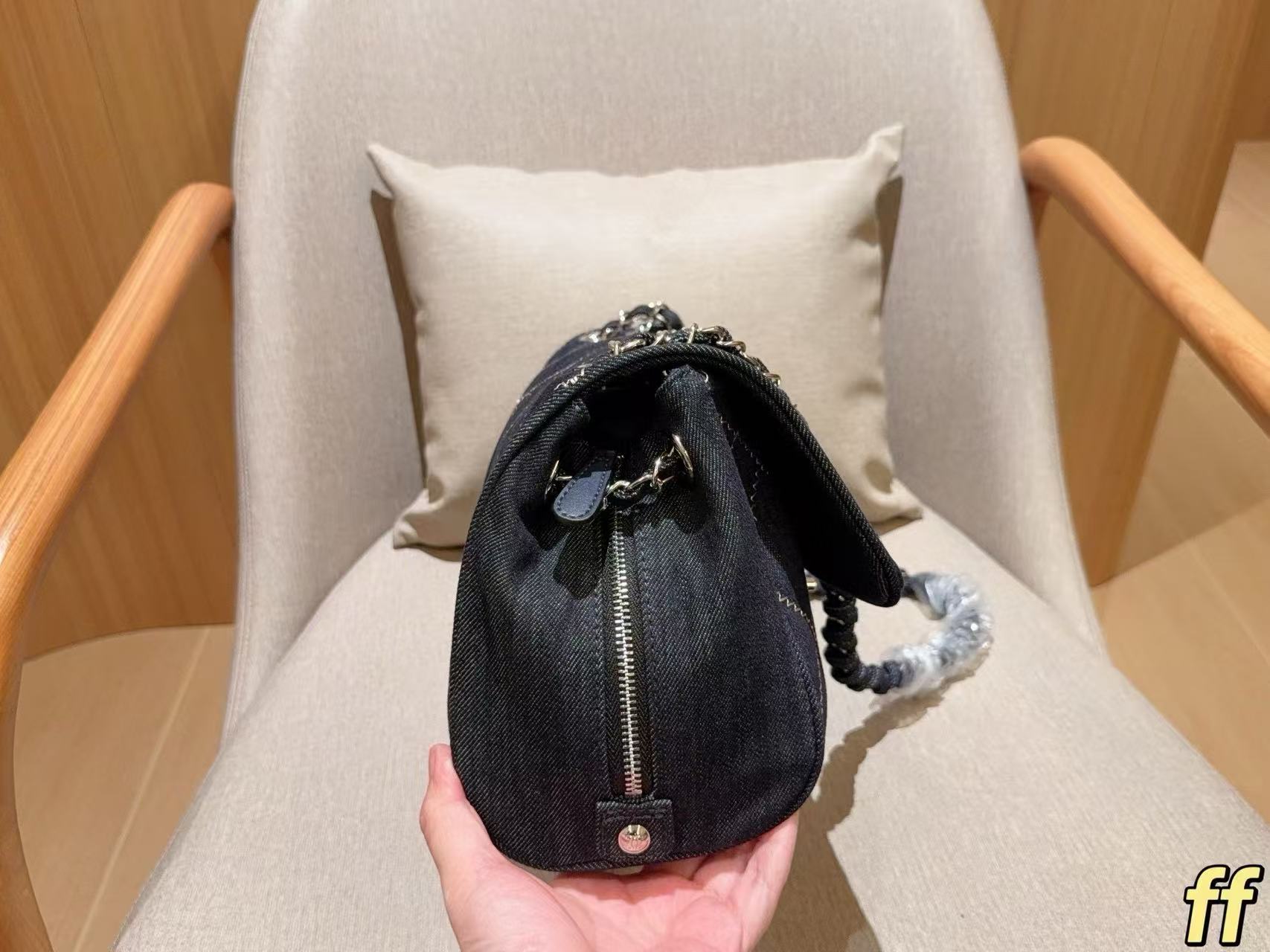 CHANE1CF デニムチェックショルダーバッグ【50％割引+送料無料】