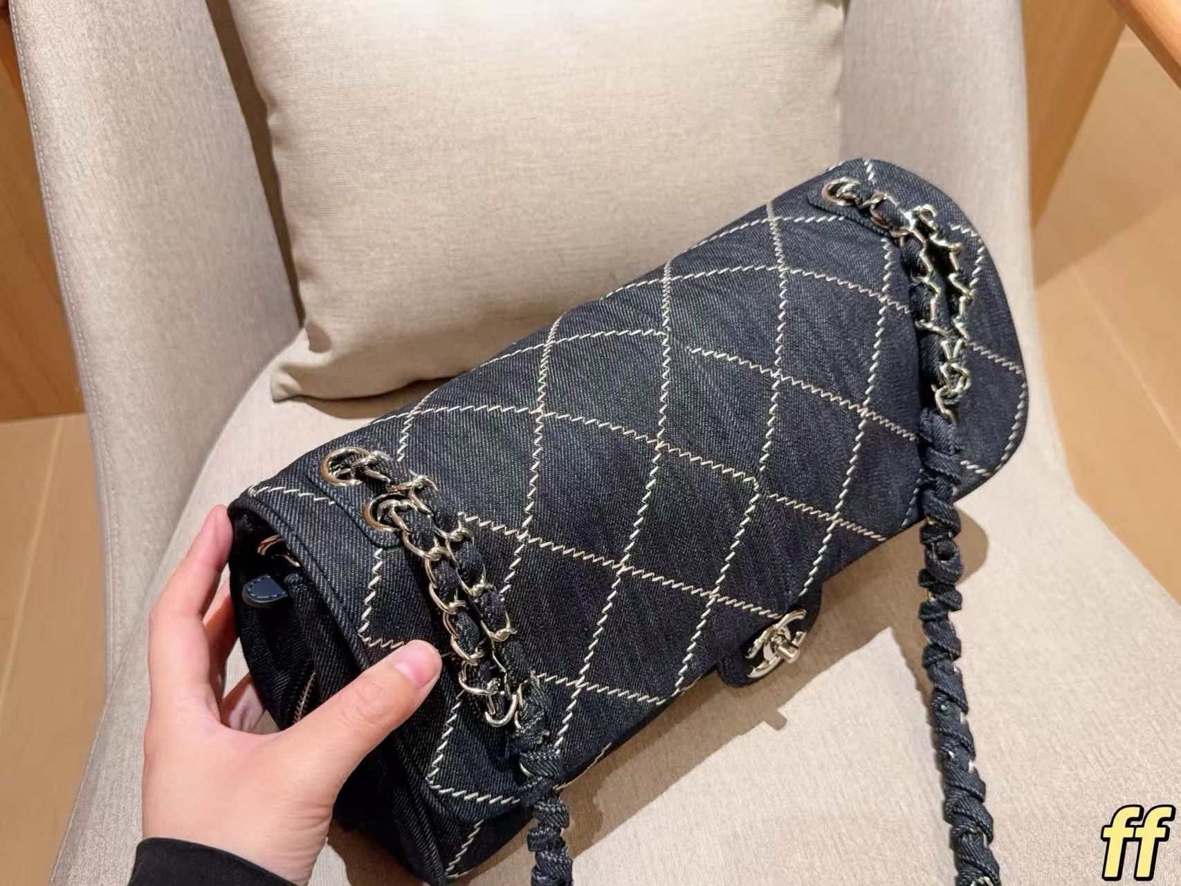 CHANE1CF デニムチェックショルダーバッグ【50％割引+送料無料】