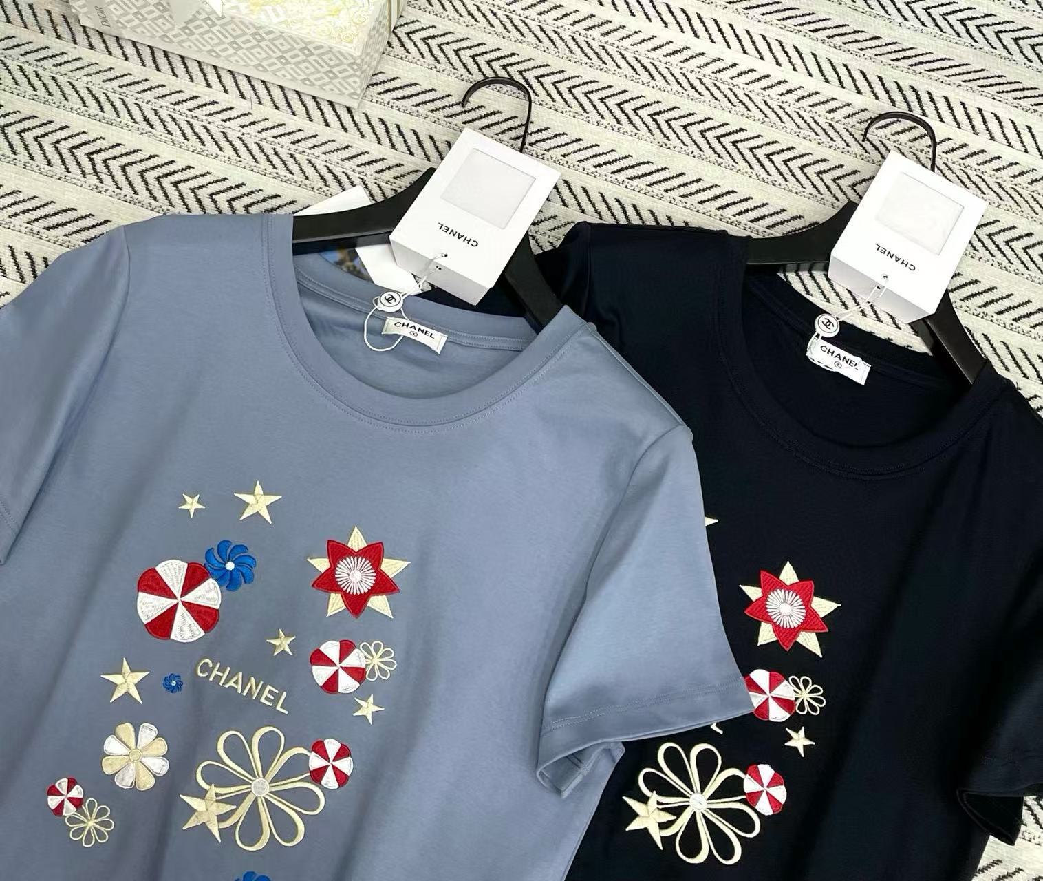 CHANE1 刺繍五芒星プリントTシャツ【50％割引+送料無料】