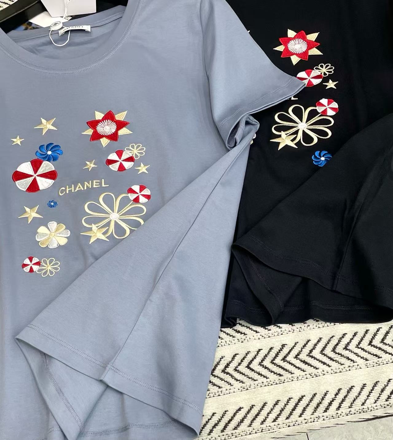 CHANE1 刺繍五芒星プリントTシャツ【50％割引+送料無料】