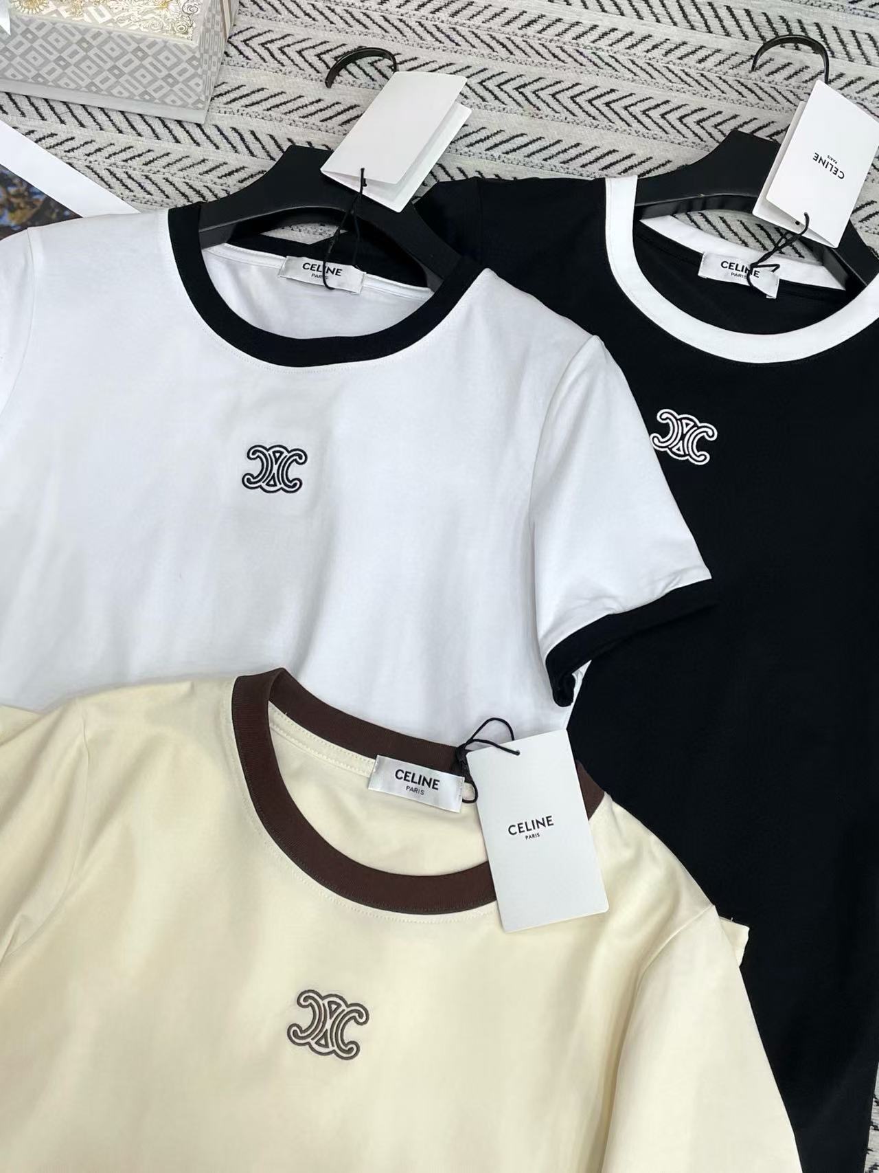 CEL1NE 凱旋門刺繍ロゴTシャツ【50％割引+送料無料】