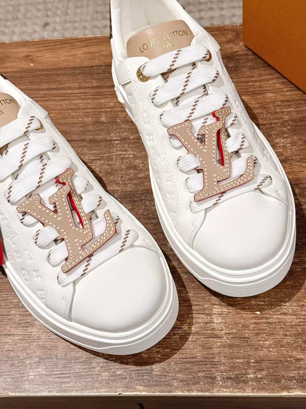 LVの高品質プリントプラットフォームカジュアルシューズ【50％割引+送料無料】